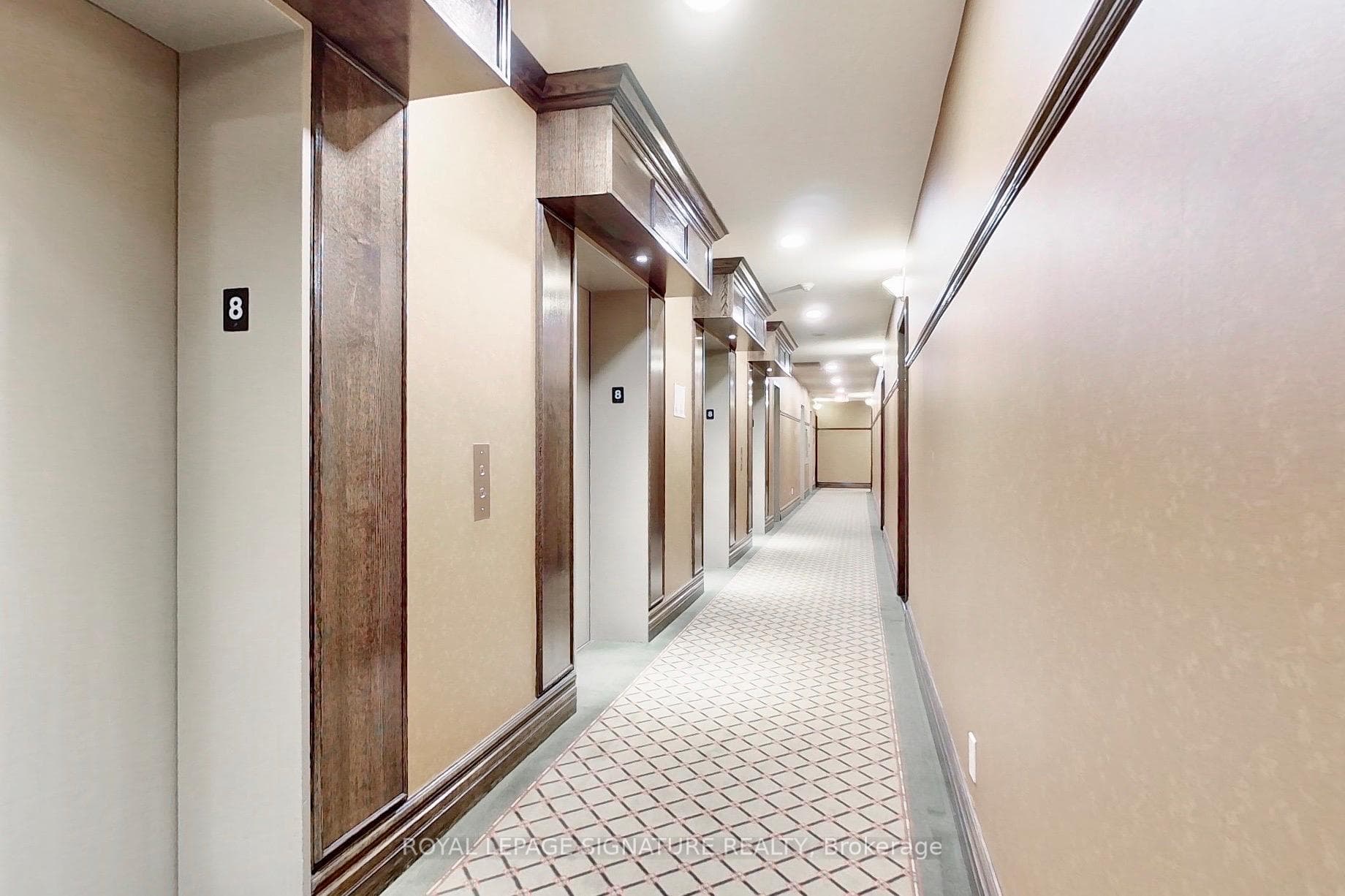 102 Bloor Street Unit 810 photo 10