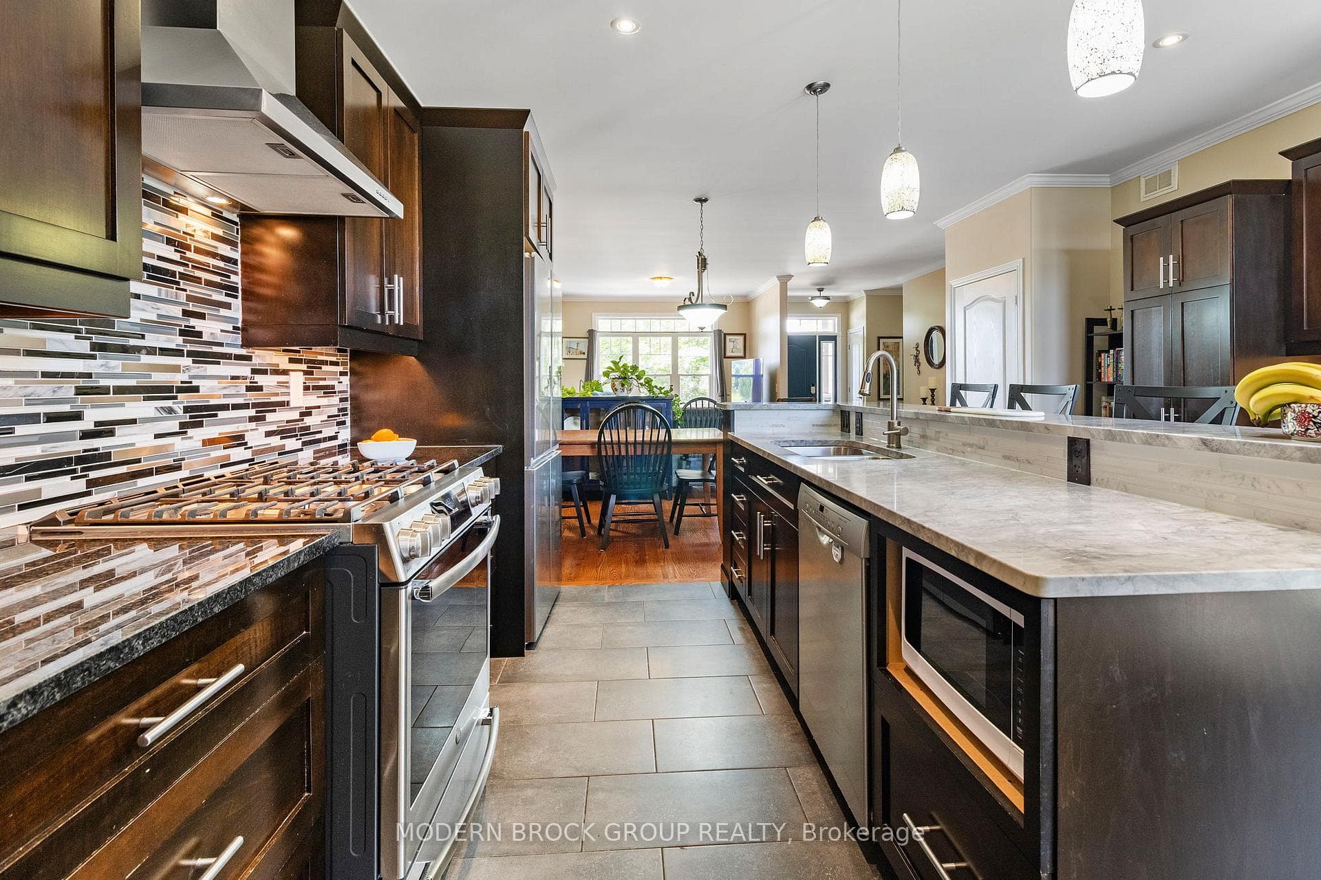 6 Wildwood Crescent photo 20