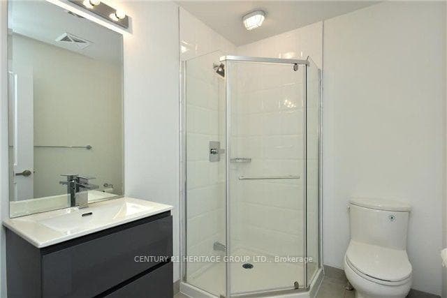 69 Boyne Street Unit 212 photo 7