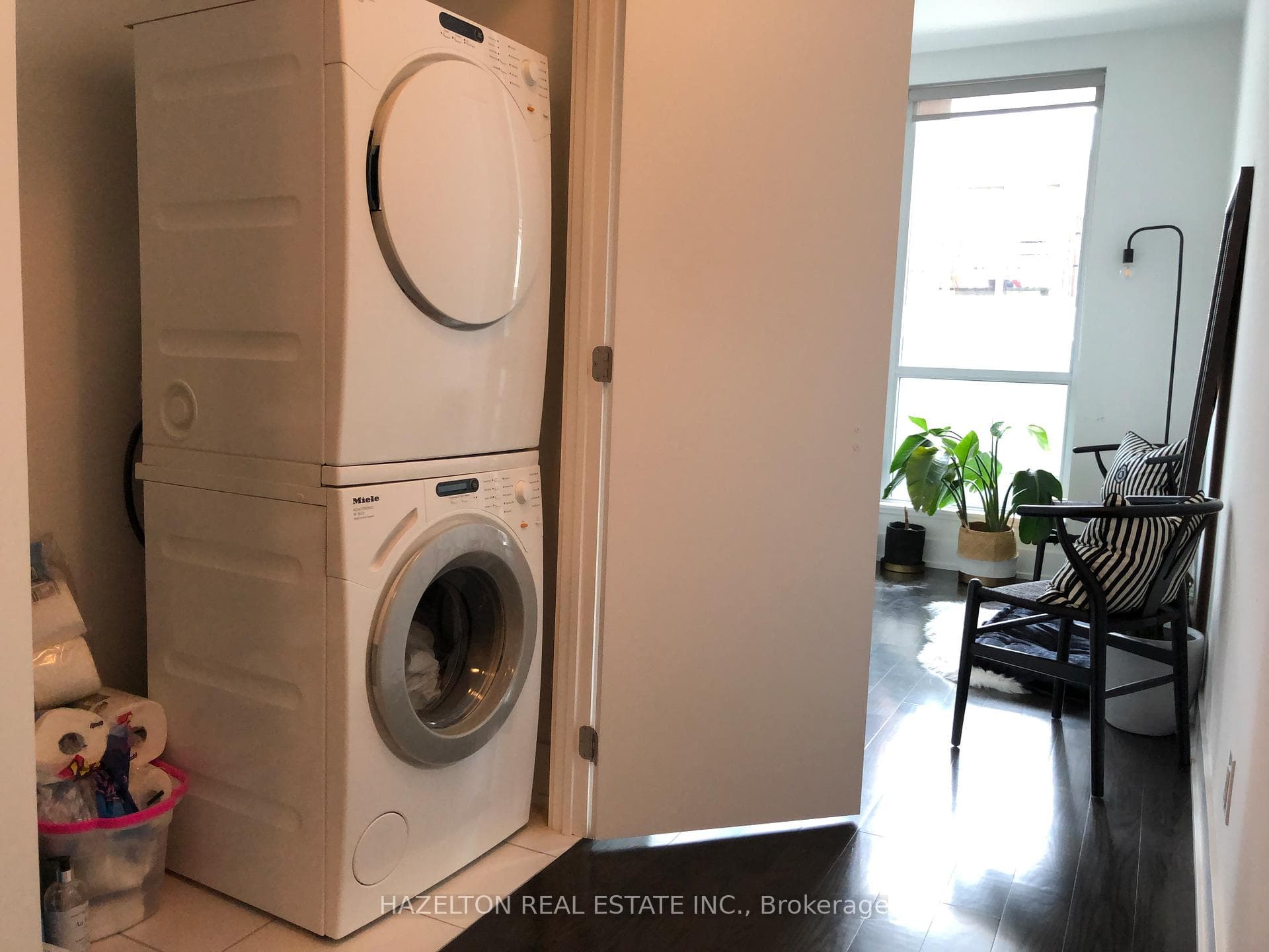 170 Avenue Road Unit 210 photo 15