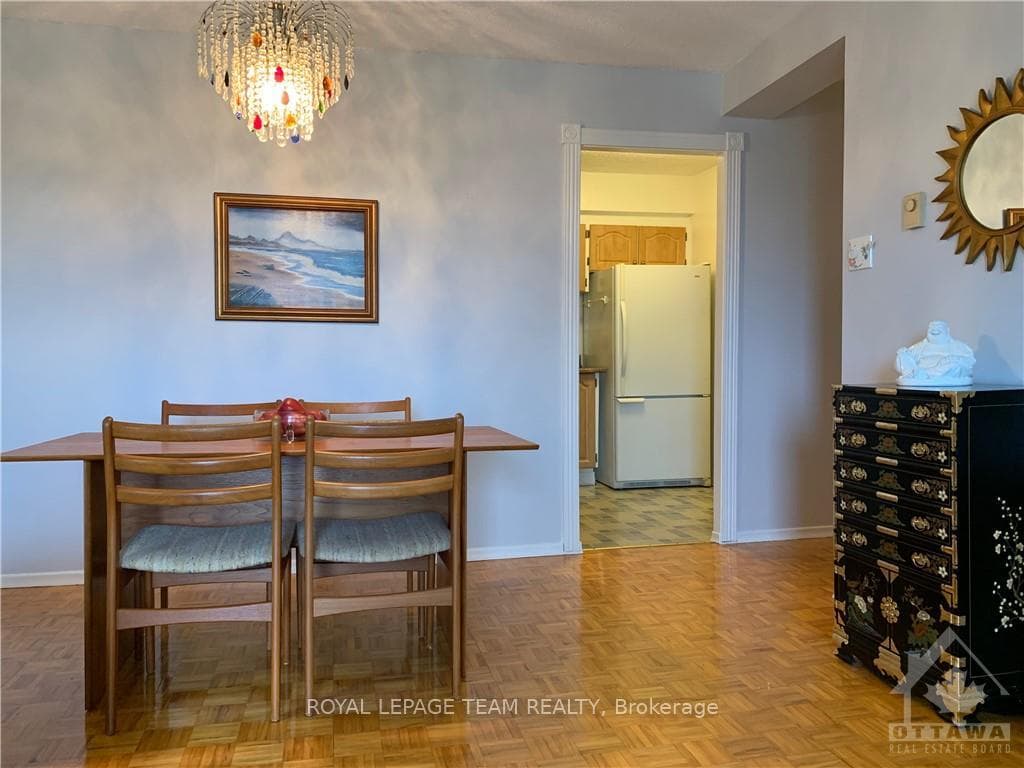 158B MCARTHUR Avenue Unit 403 photo 5
