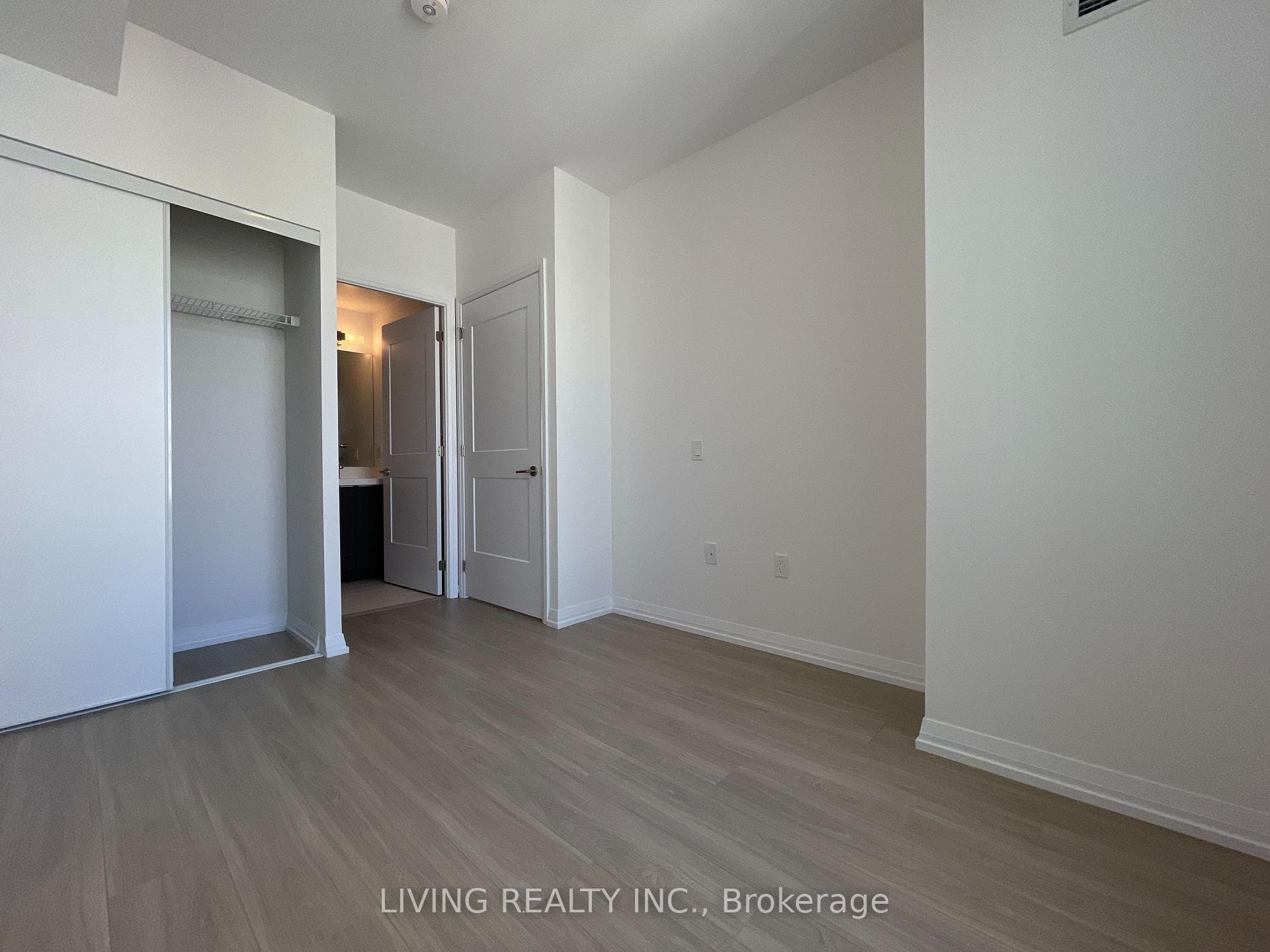 25 Holly Street Unit 2603 photo 10
