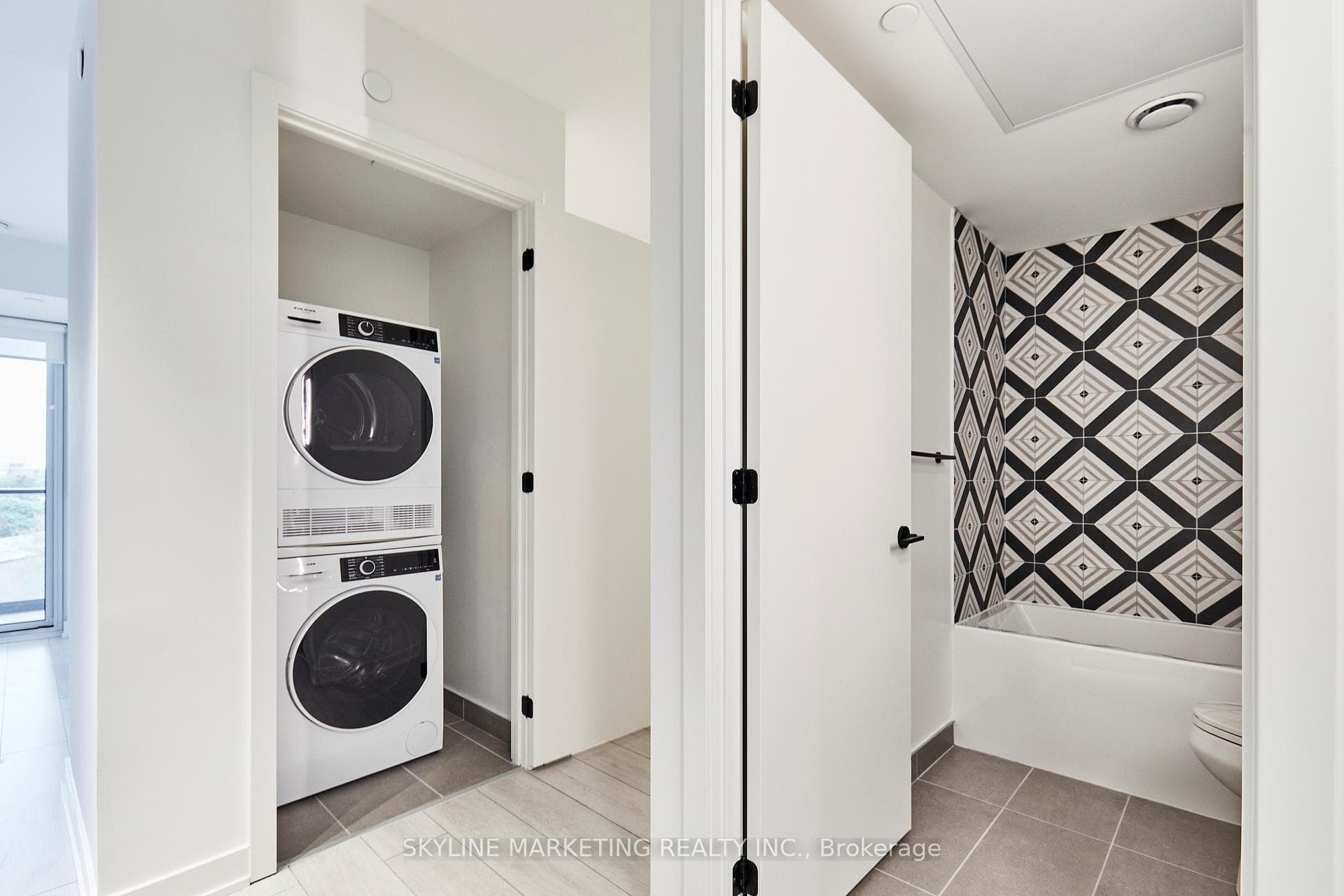 5 Lakeview Avenue Unit 520 photo 8