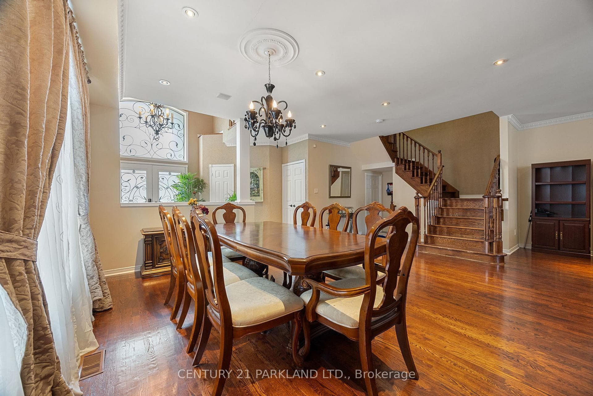 40 Lady Fern Drive photo 8
