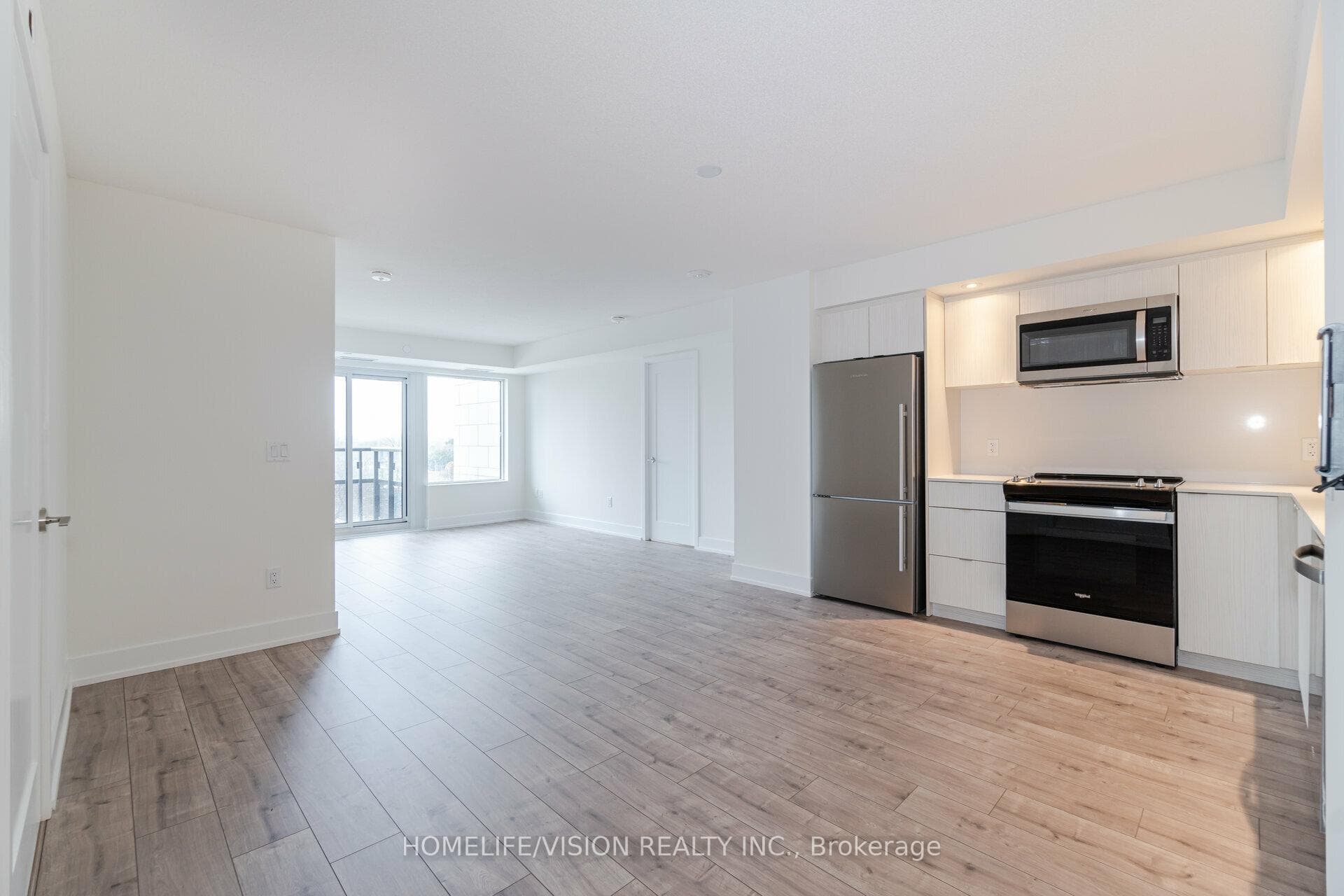 10 EVA Road Unit 503 photo 9