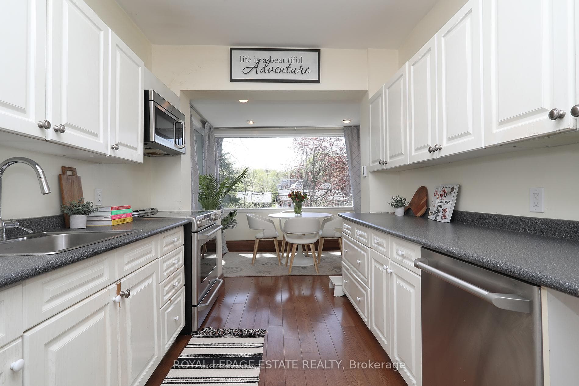 216 Waverley Road photo 11