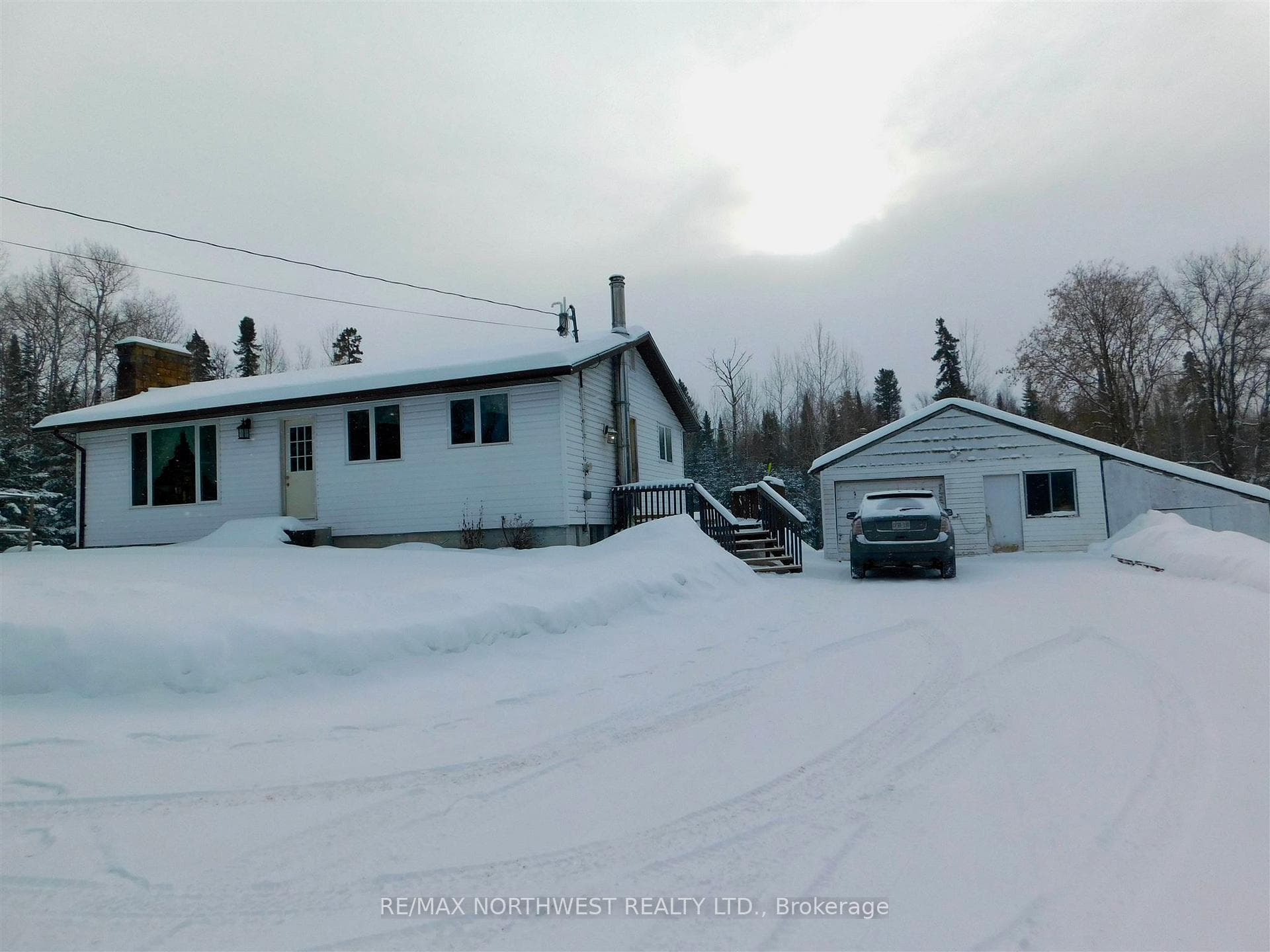 14452 HWY 17 photo 1