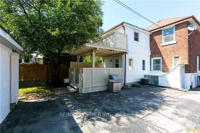 34 Brownville Avenue Unit 2 photo 2