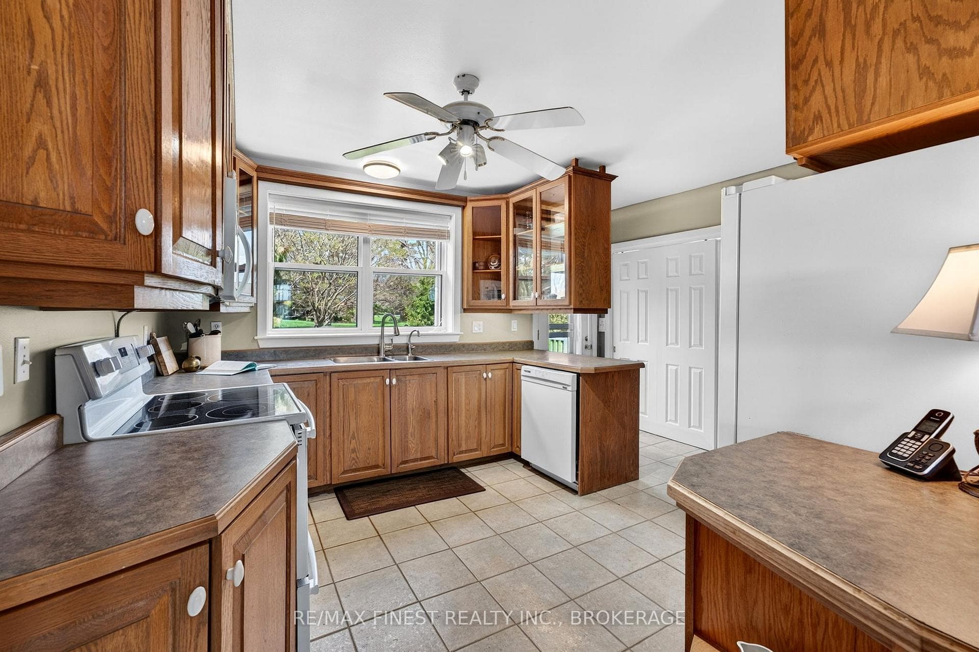 119 Thousand Island Parkway photo 19
