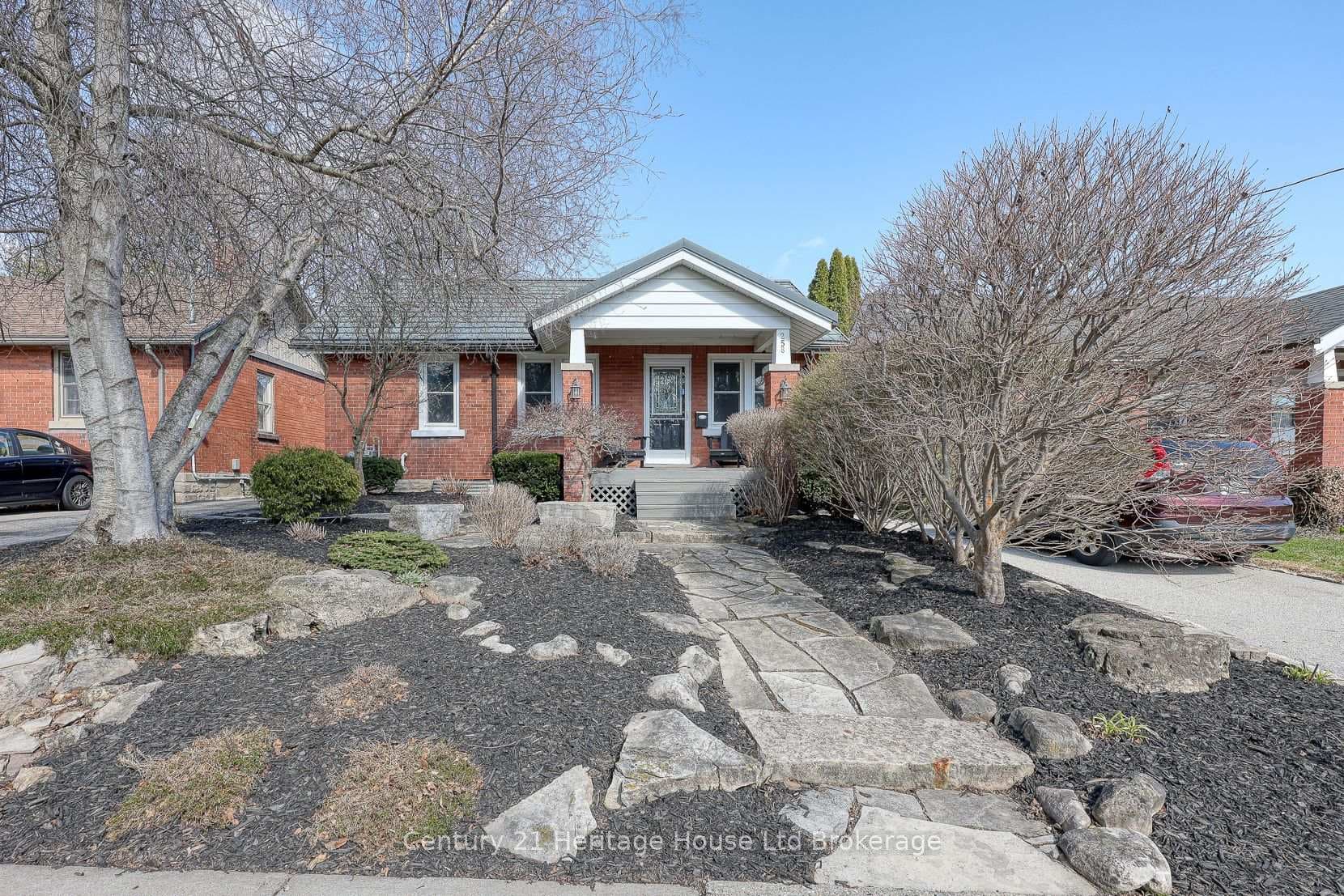 258 Graham Street photo 1