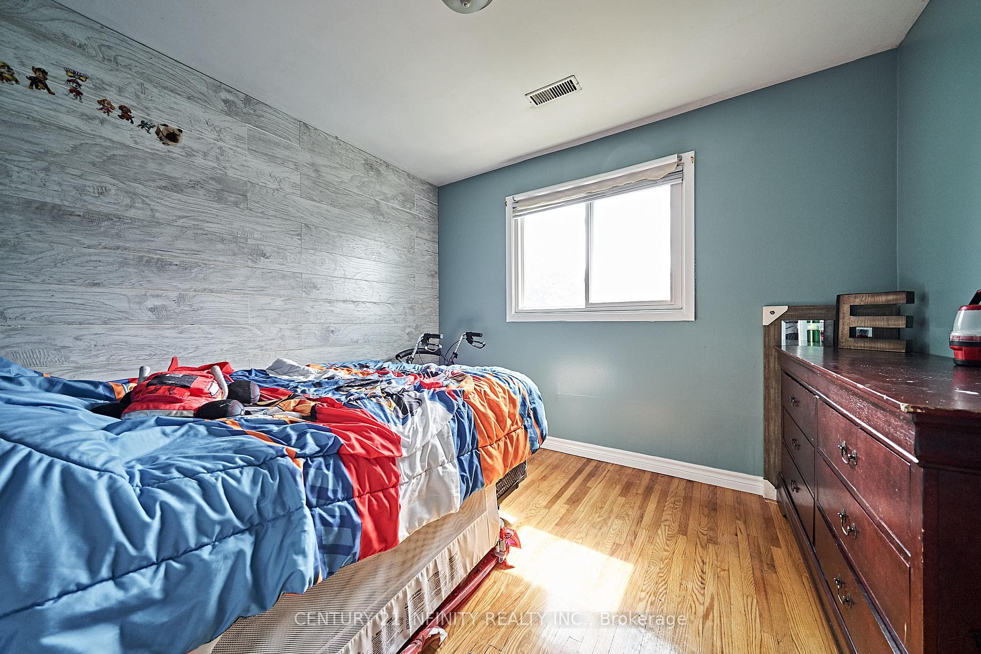 616 Holland Street photo 13