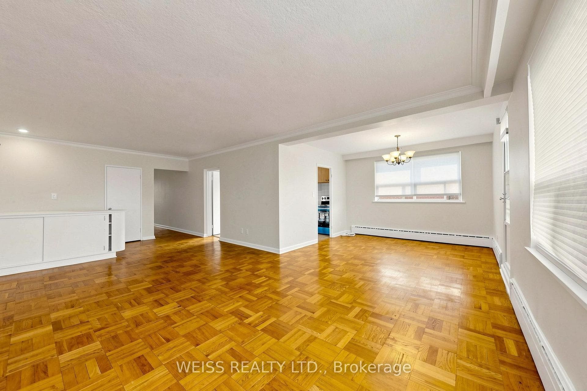 17 Fraserwood Avenue Unit 4 photo 8