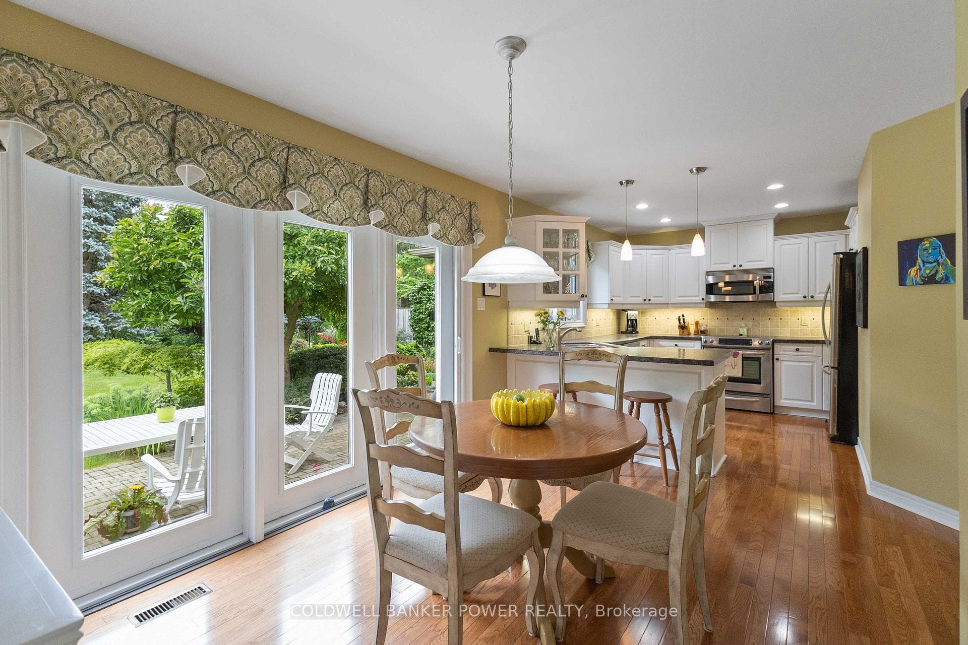 129 Hartson Road photo 16