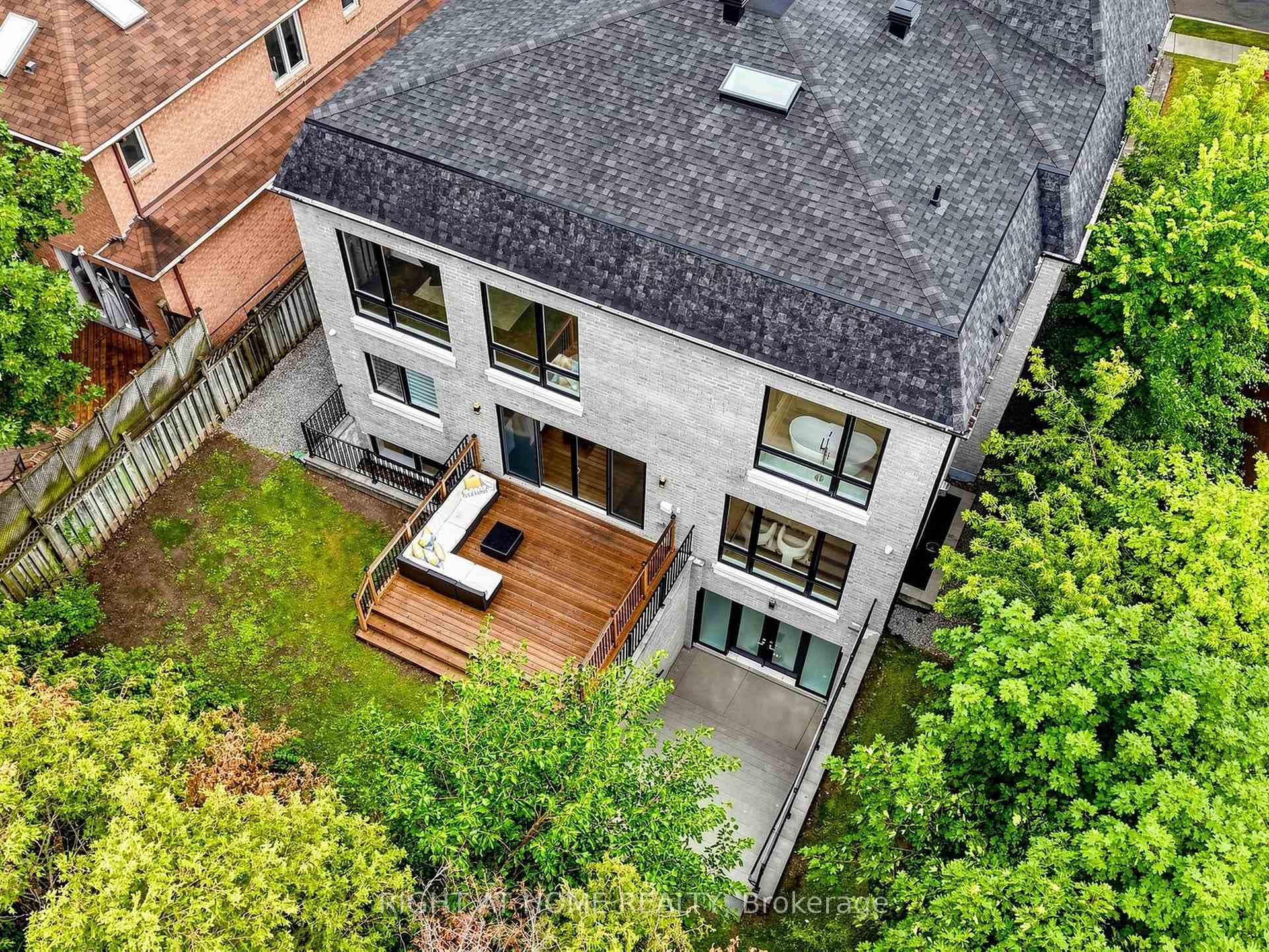 69 Centre Avenue photo 41
