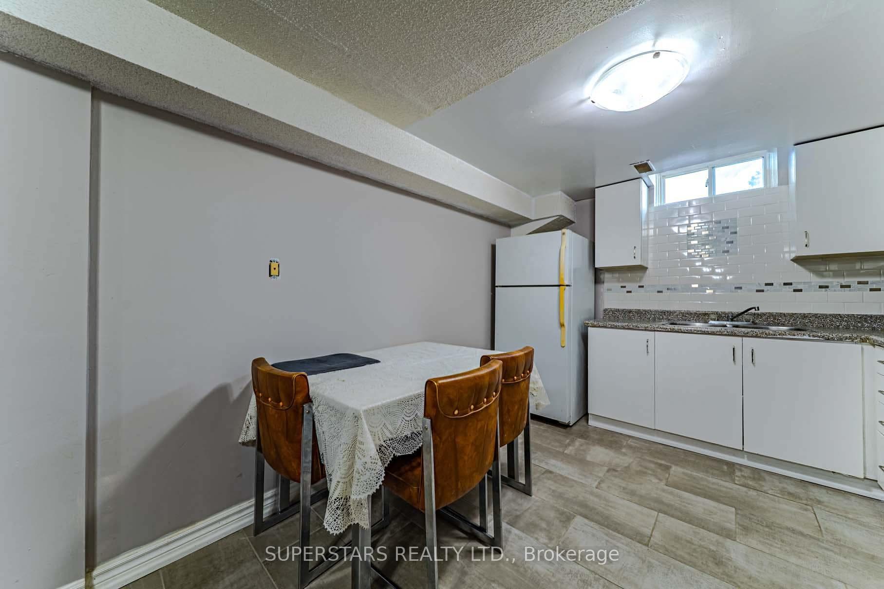 58 Fordcombe Crescent photo 26