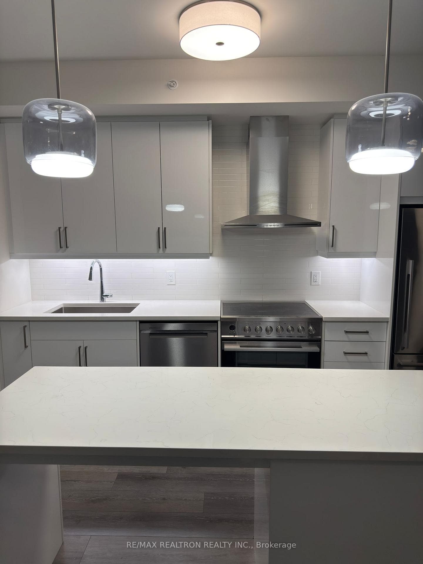 500 Brock Avenue Unit 1306 photo 8