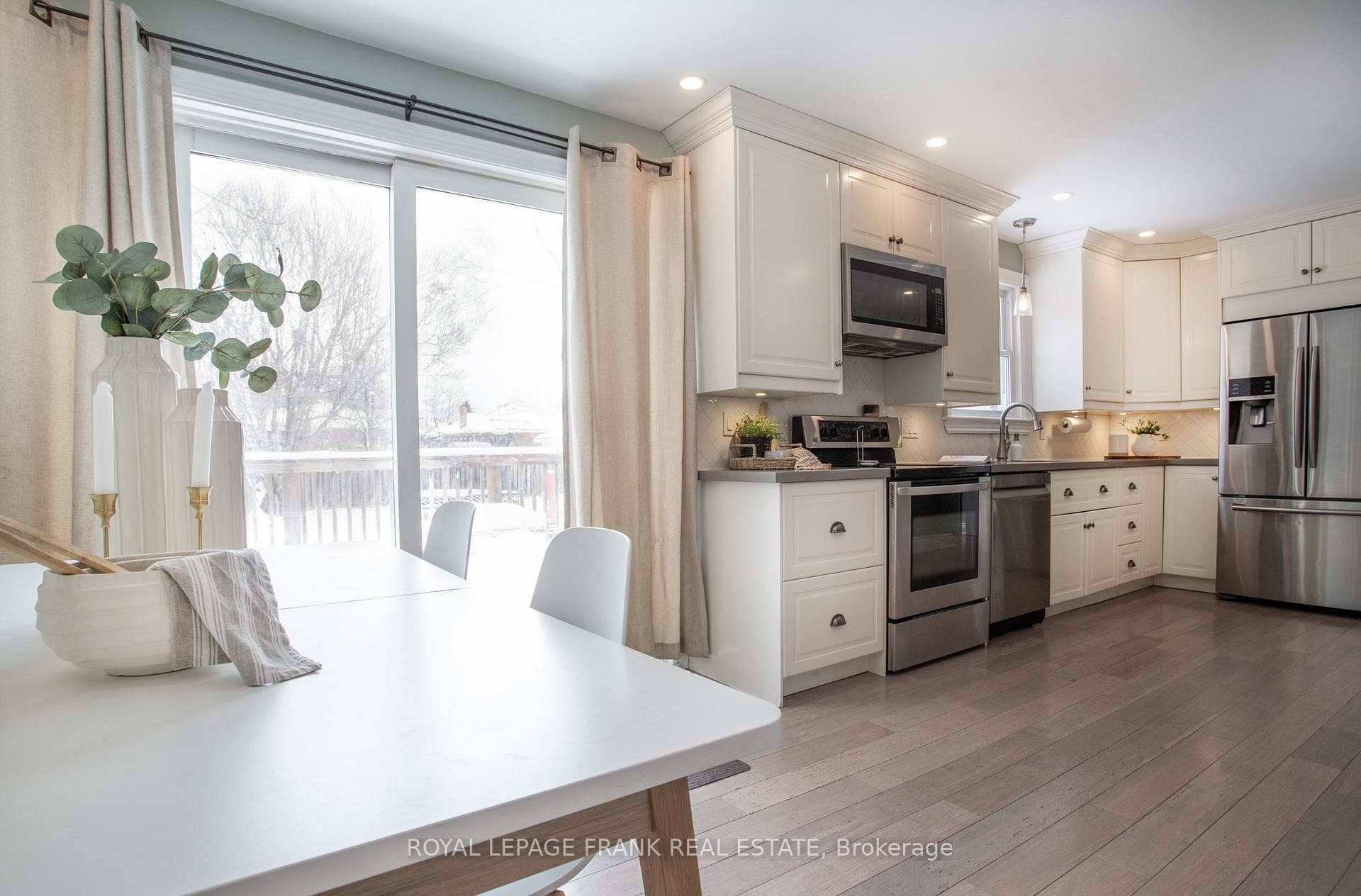 1107 Green Street photo 11