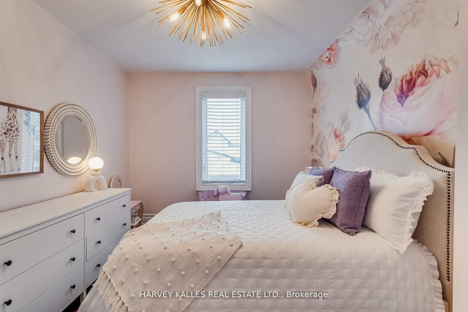102 Woodmount Avenue photo 27