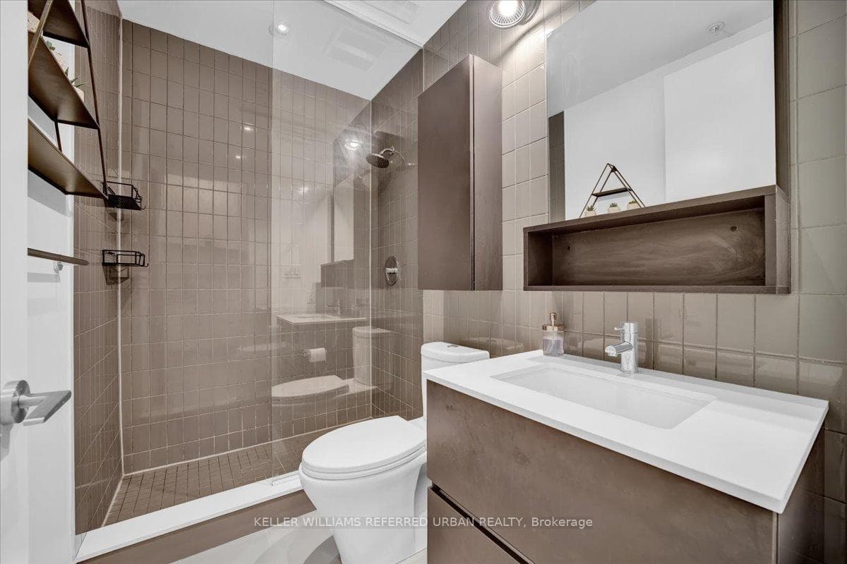 377 Madison Avenue Unit 115 photo 19