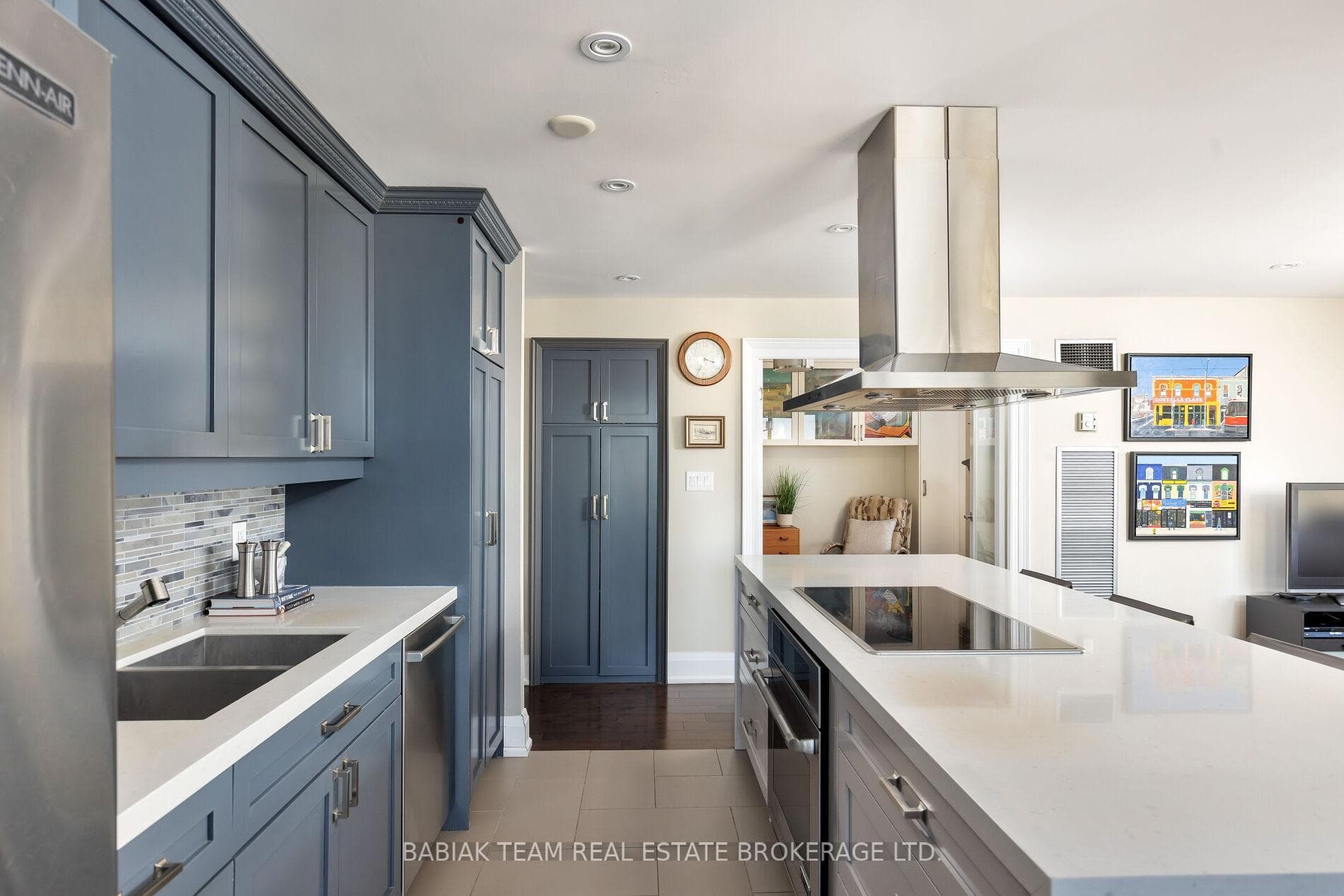 50 Quebec Avenue Unit Ph 7 photo 11