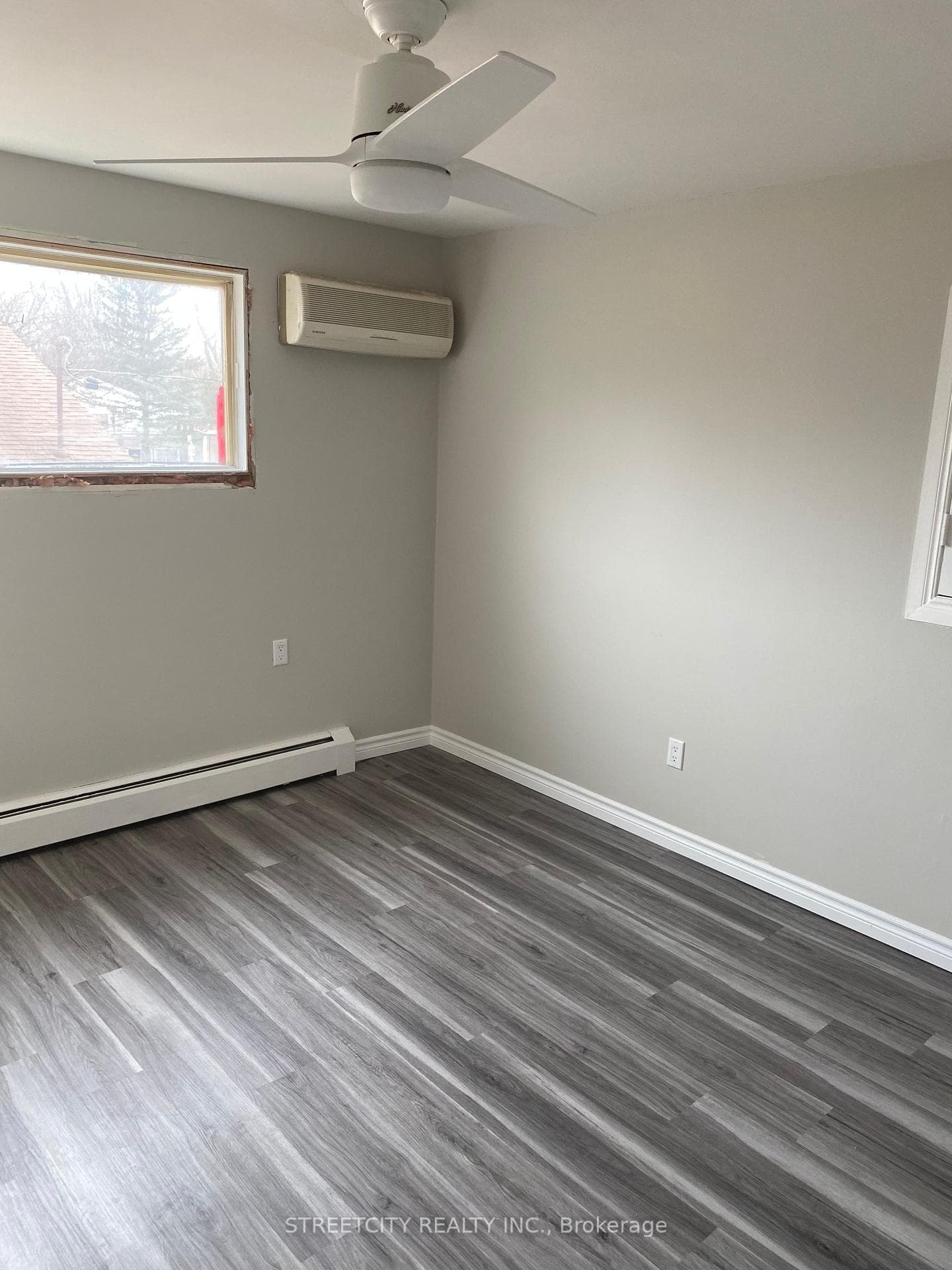 238 Burnside Drive photo 9