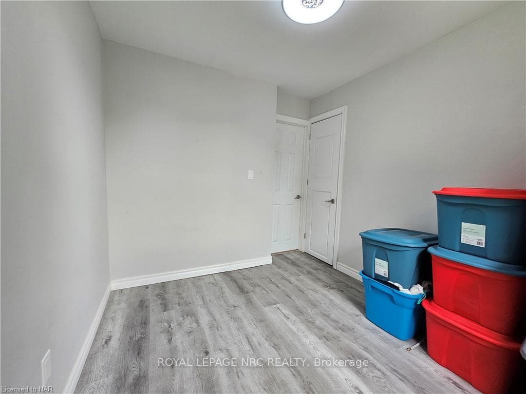 32 LOCUST Street photo 16