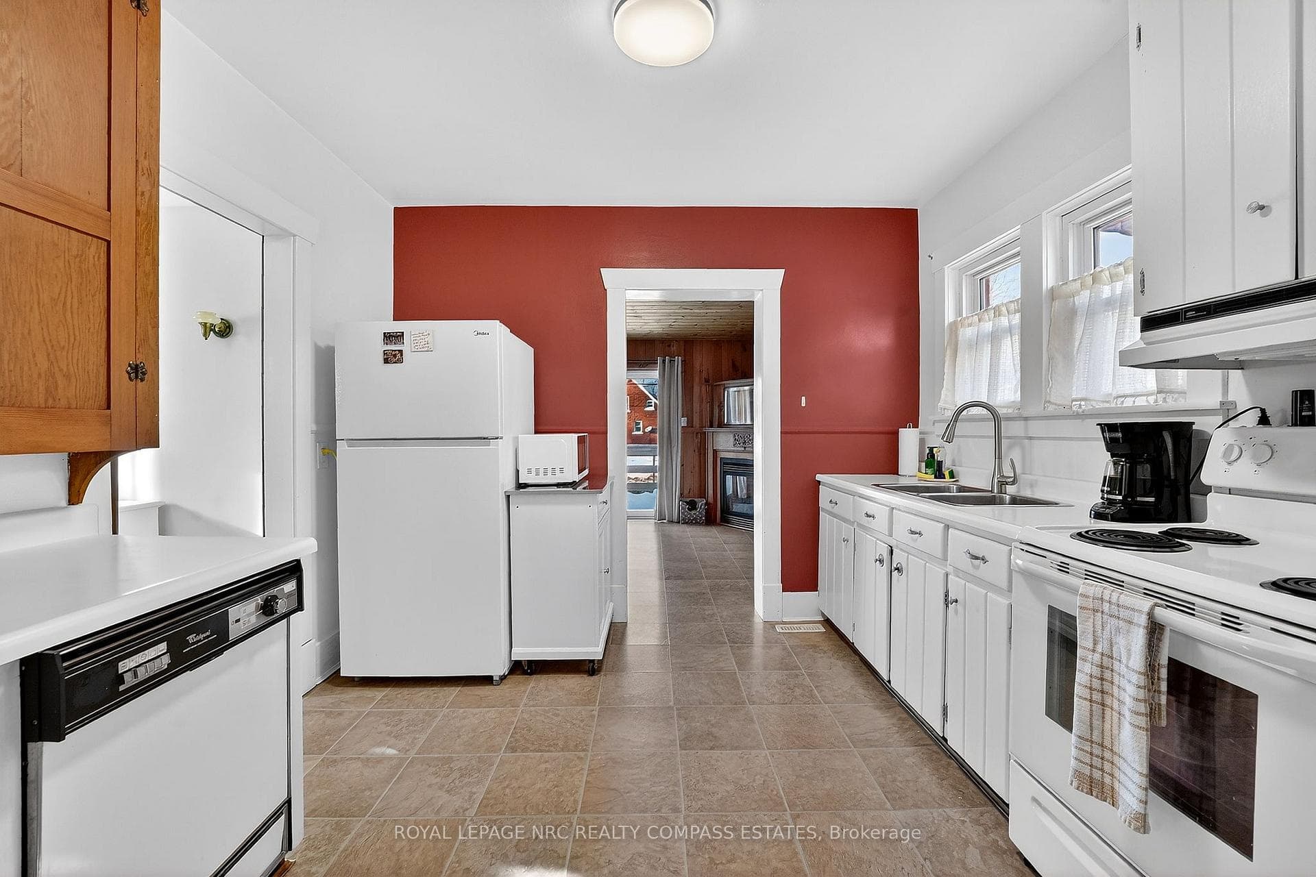 234 Jarvis Street photo 22