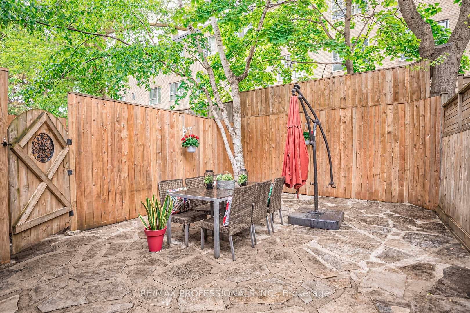 14 Kellner Court photo 21