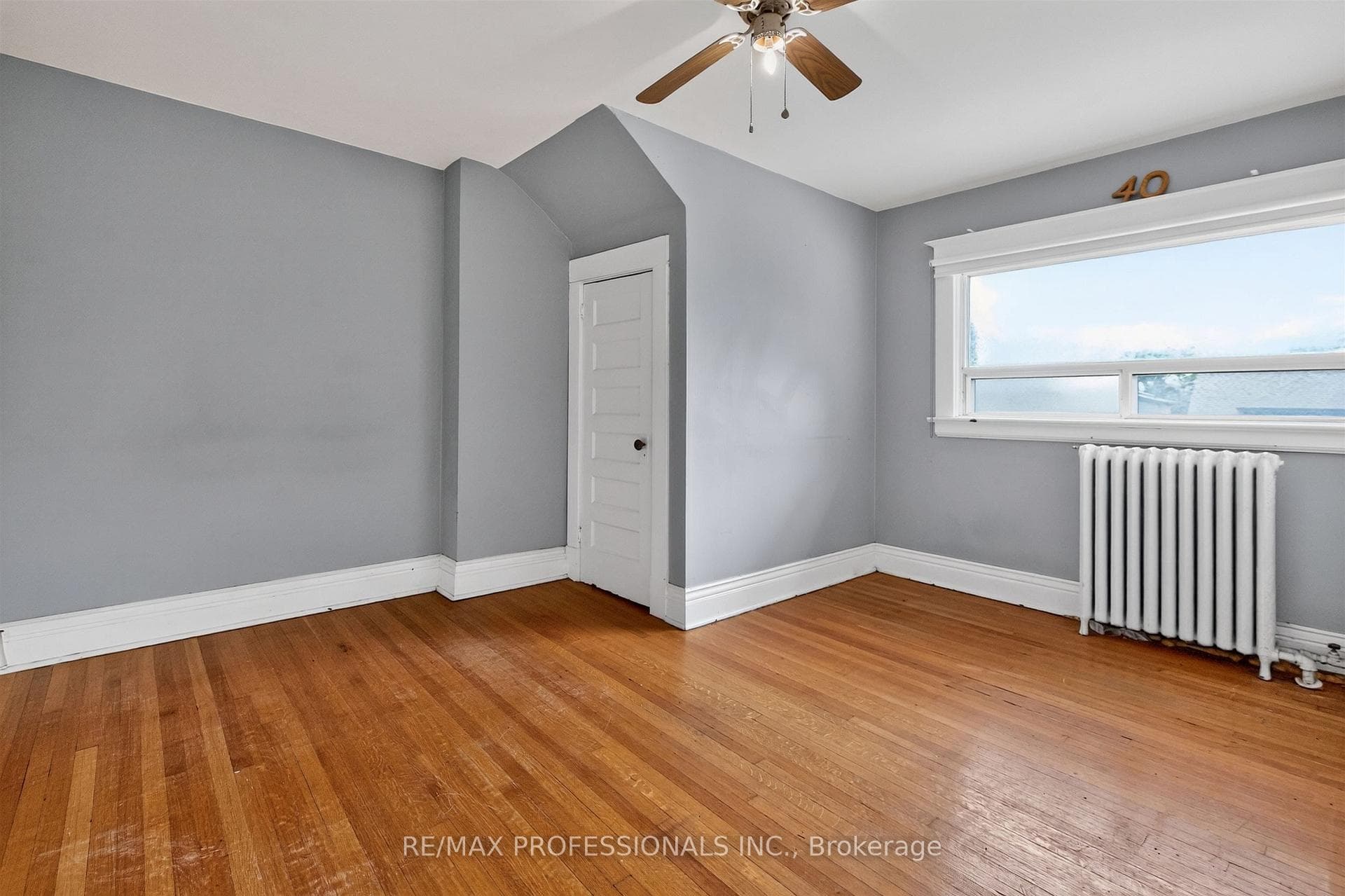 Unit 4-Third Floor 1 Bedroom