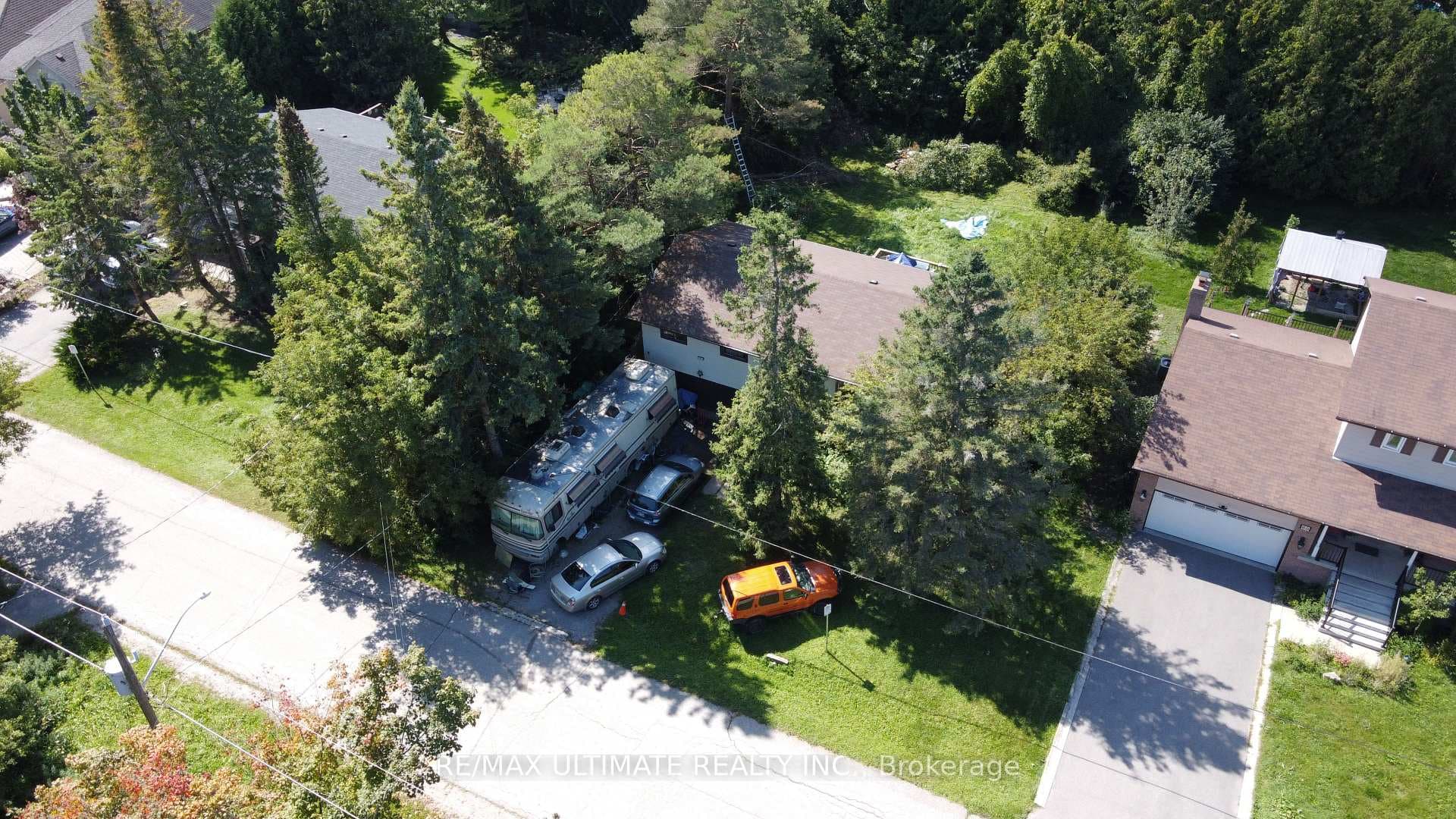 82 Fergus Avenue photo 3