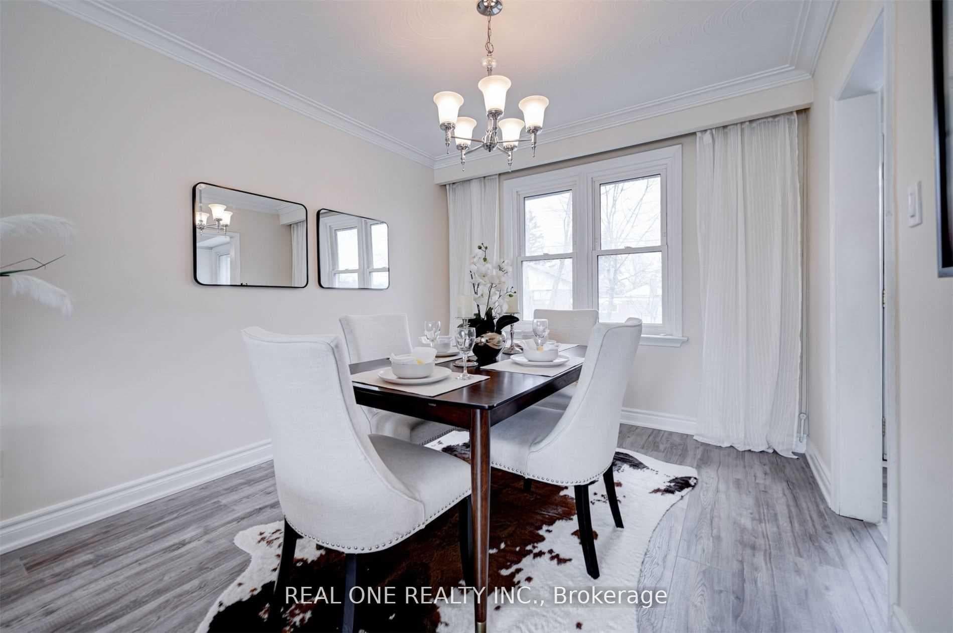 188 Acton Avenue photo 19