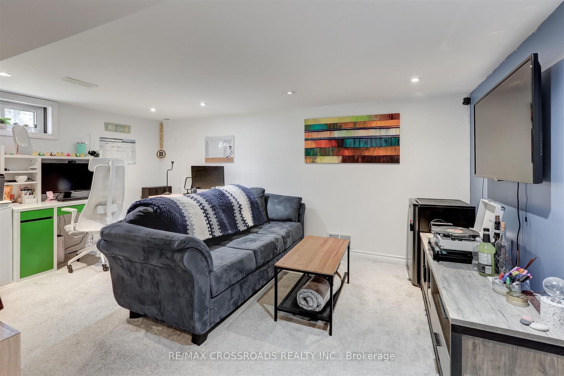 91 Gary Avenue photo 17