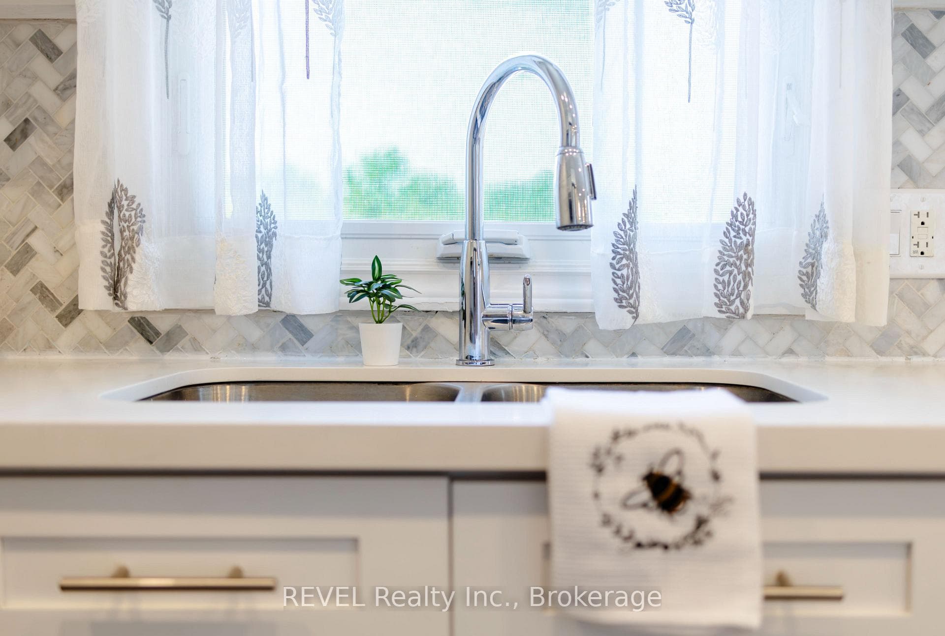 45 Parker Street photo 18