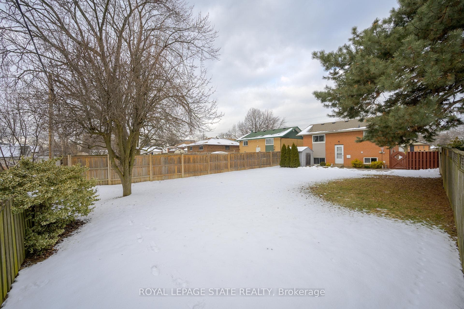 1070 Fennell Avenue photo 33