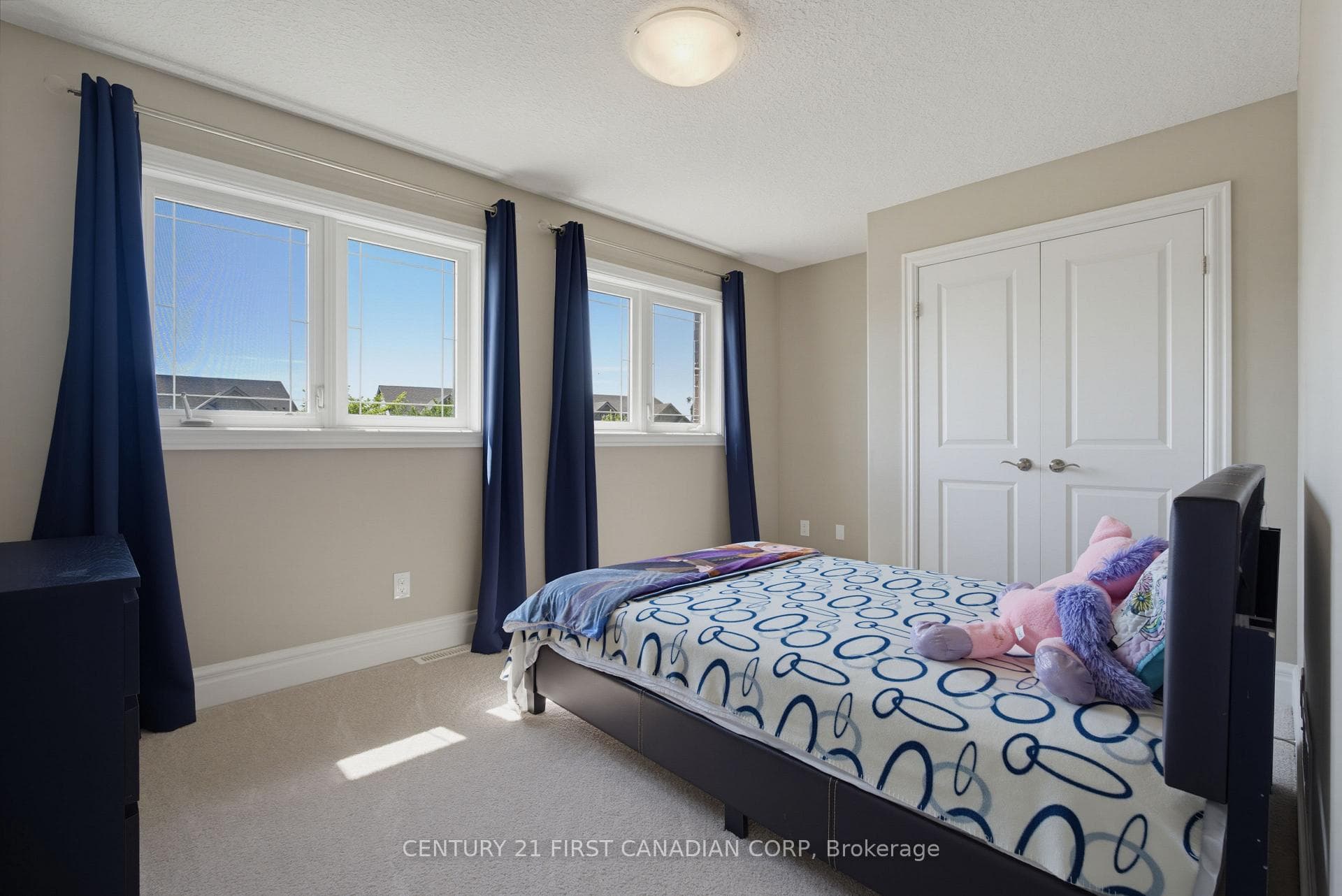 3429 Singleton Avenue photo 30