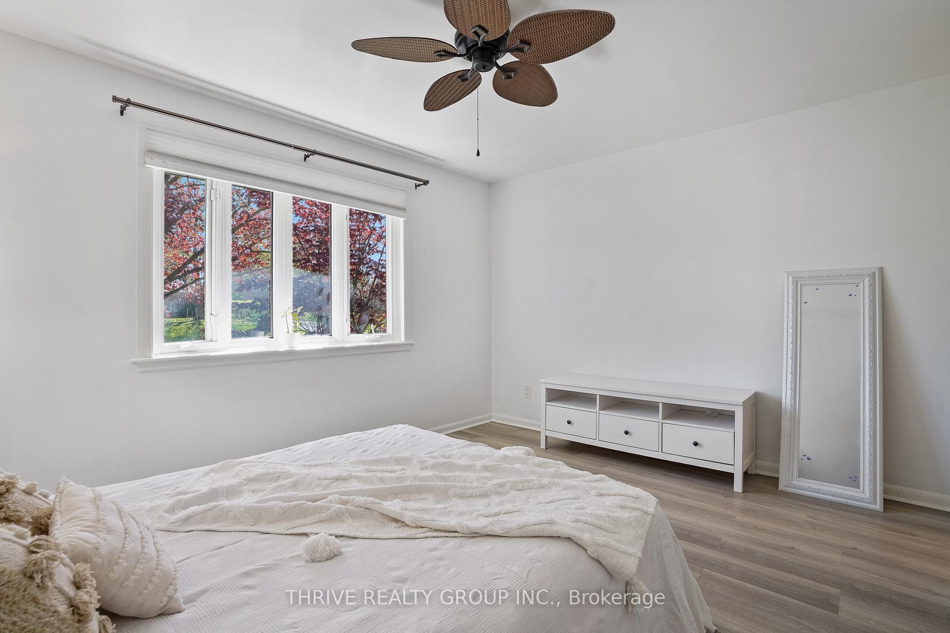 363 Brock Street photo 14