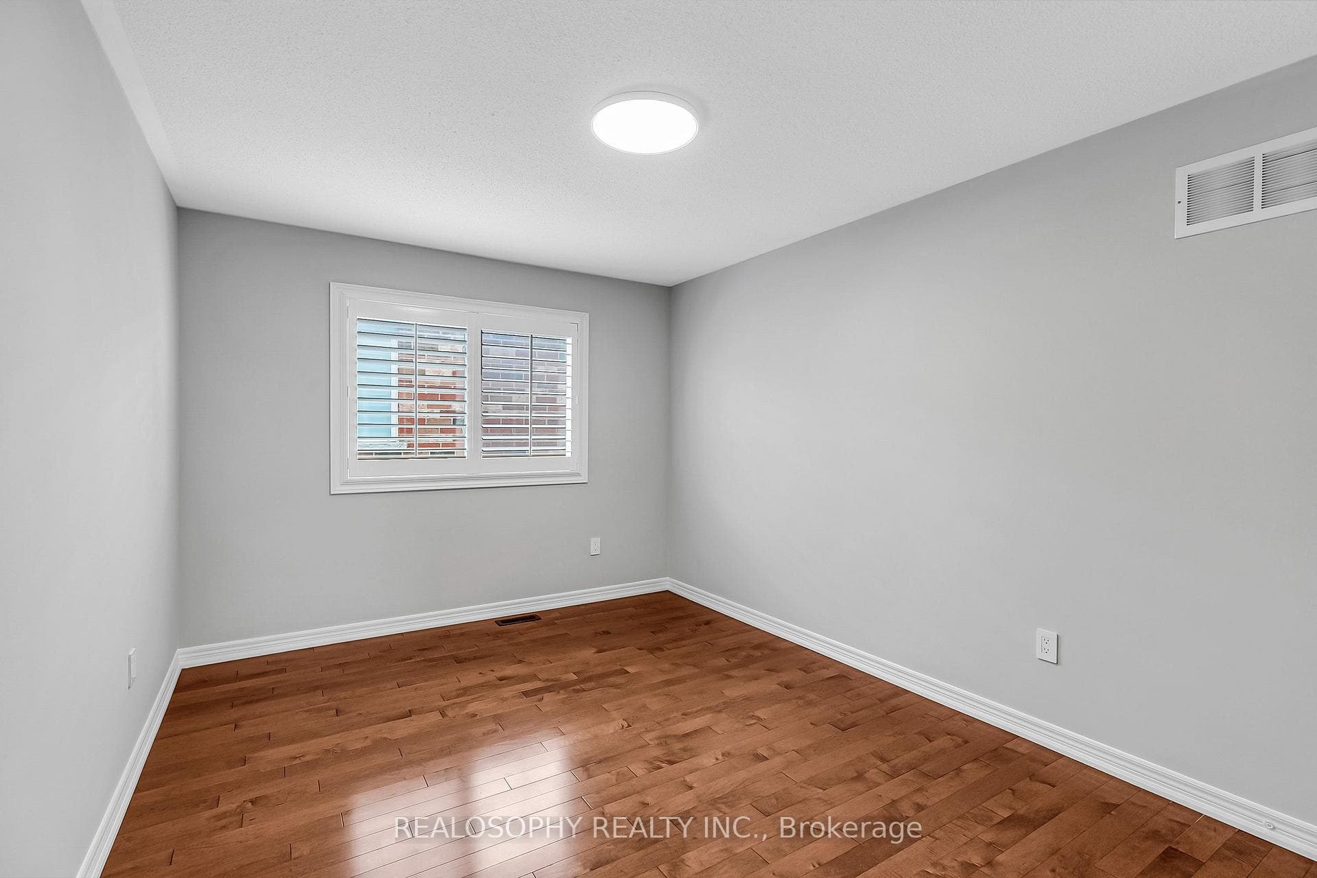 284 Bilbrough Street photo 22
