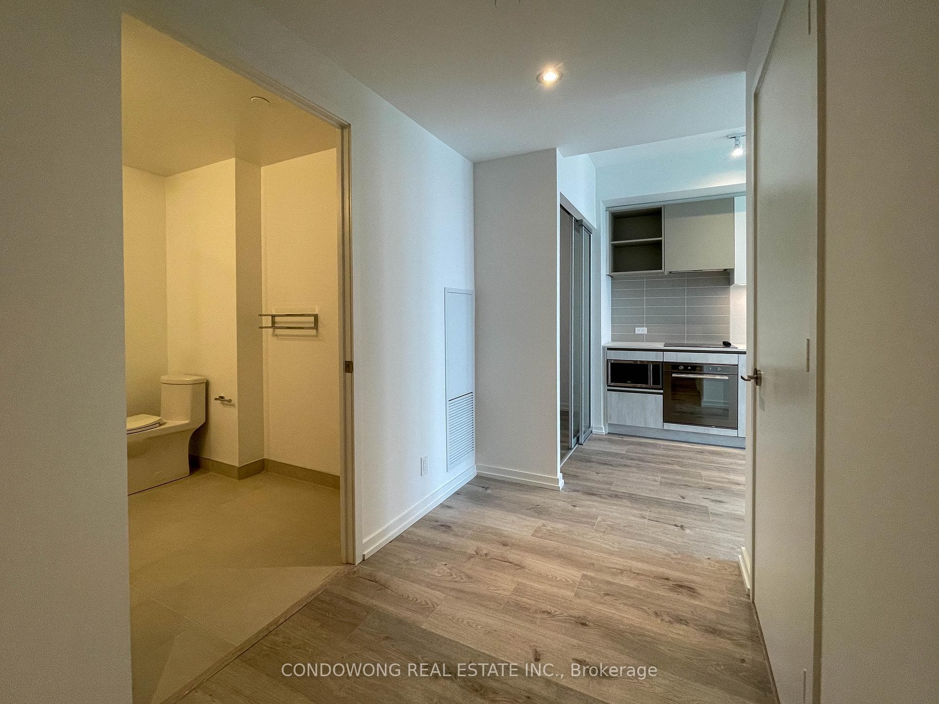 7890 Jane Street Unit 2808 photo 14