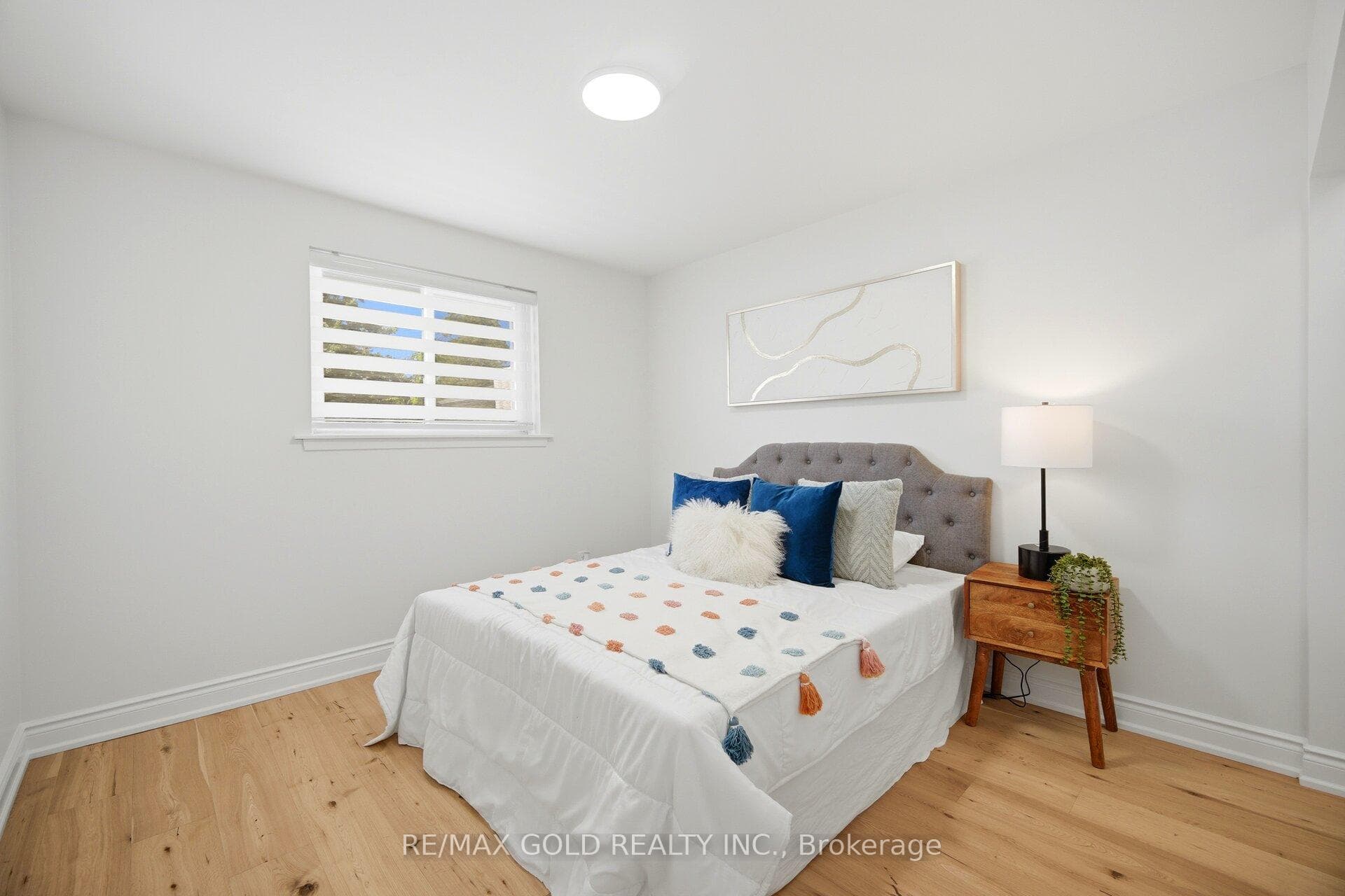 8 Athlone Avenue photo 18