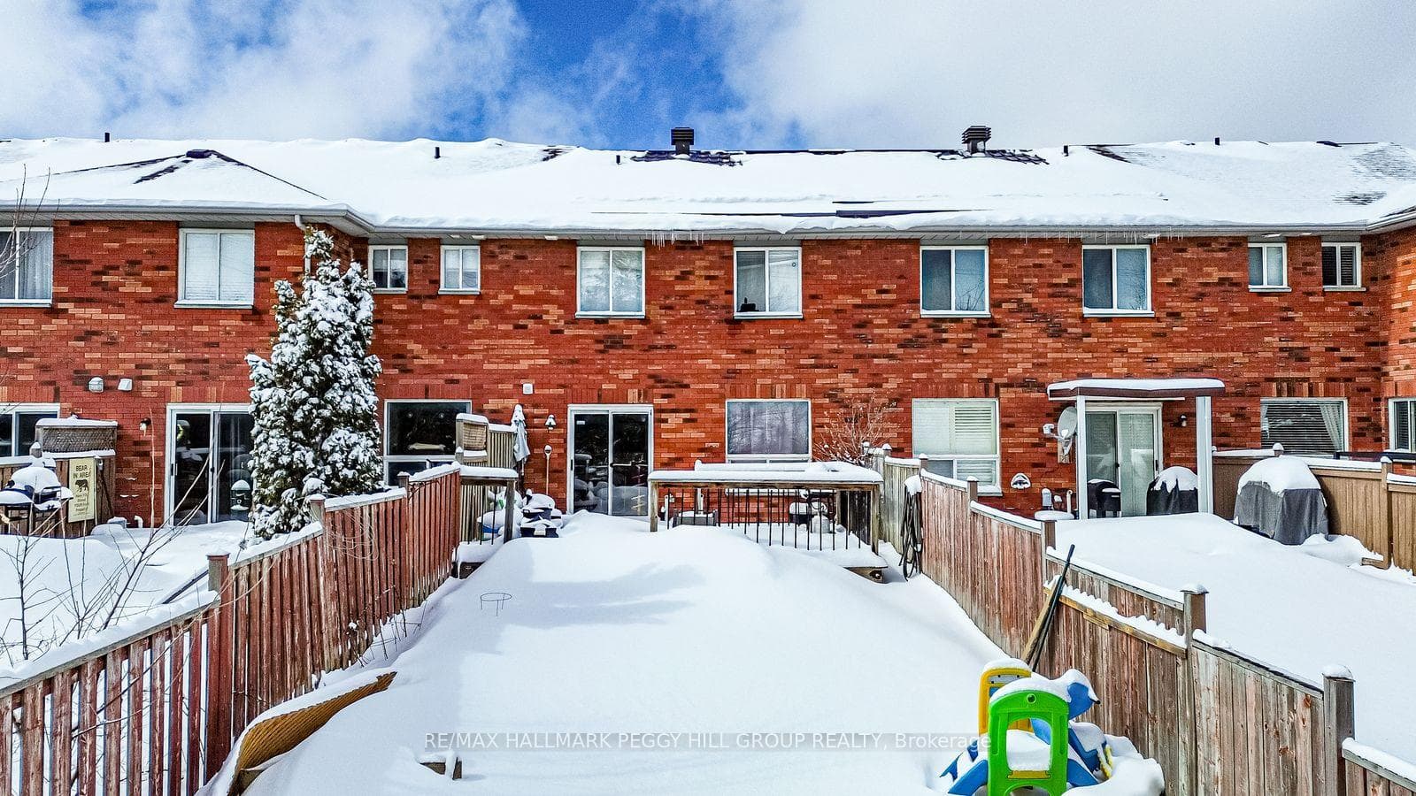 15 Huitema Court photo 2