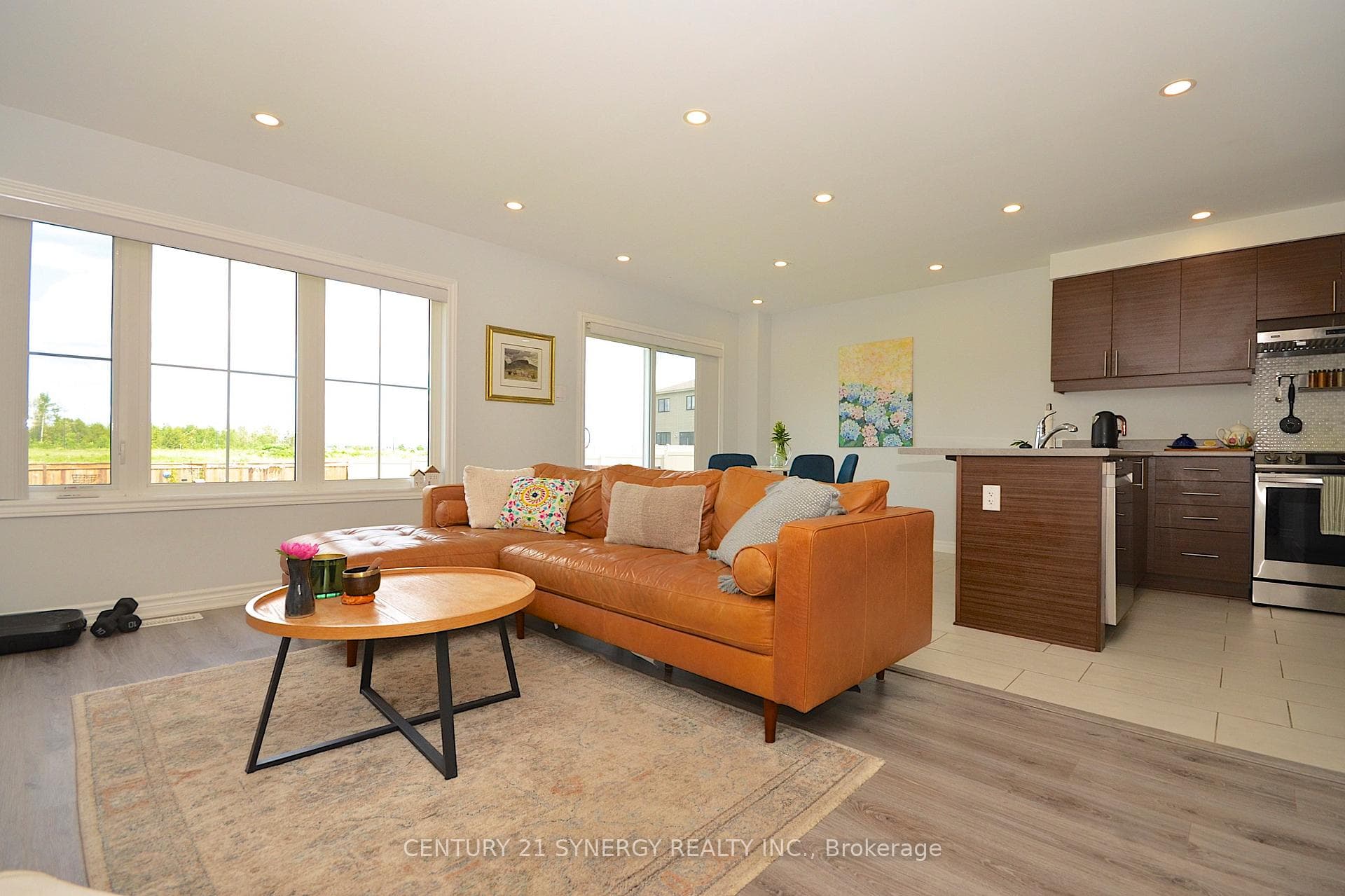 114 Unity Place photo 17