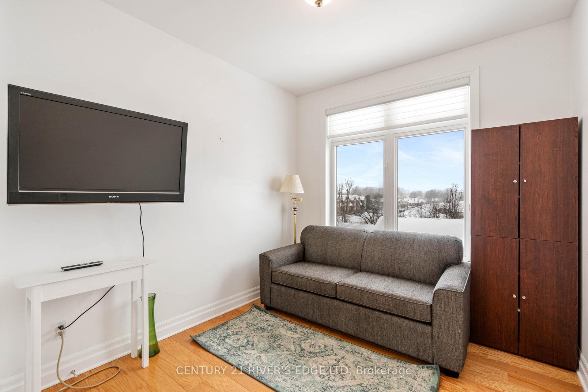 1109 Millwood Avenue Unit 302 photo 24