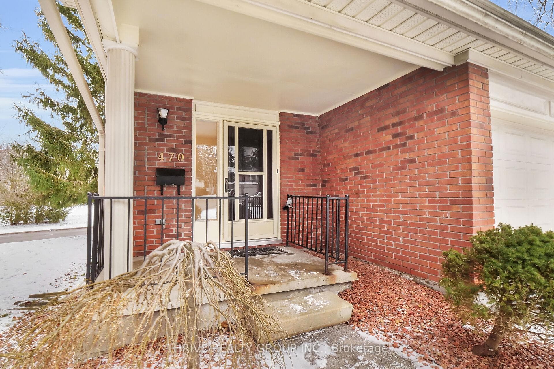 470 Wilkins Street photo 3