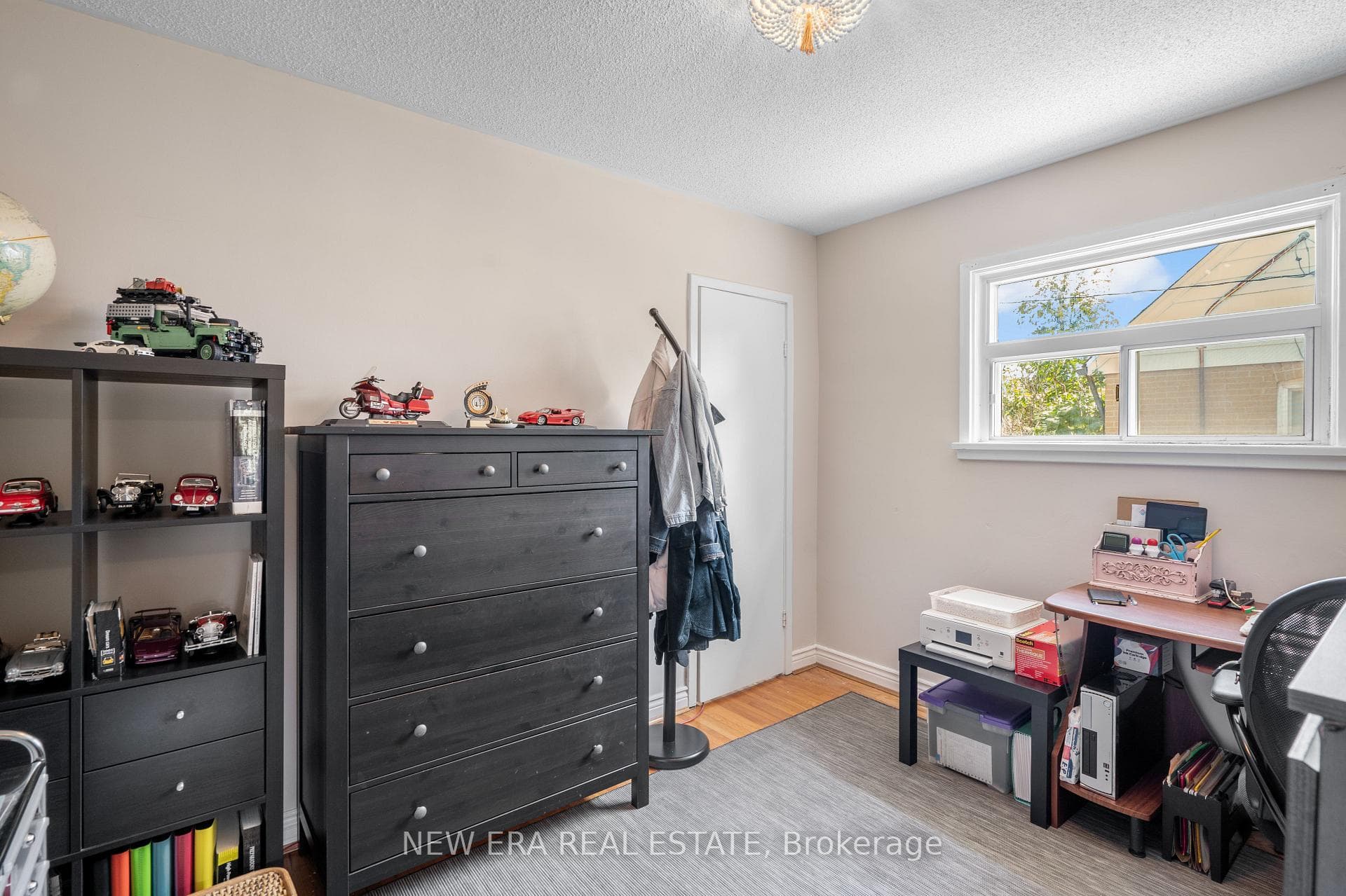 91 Hadrian Drive photo 17