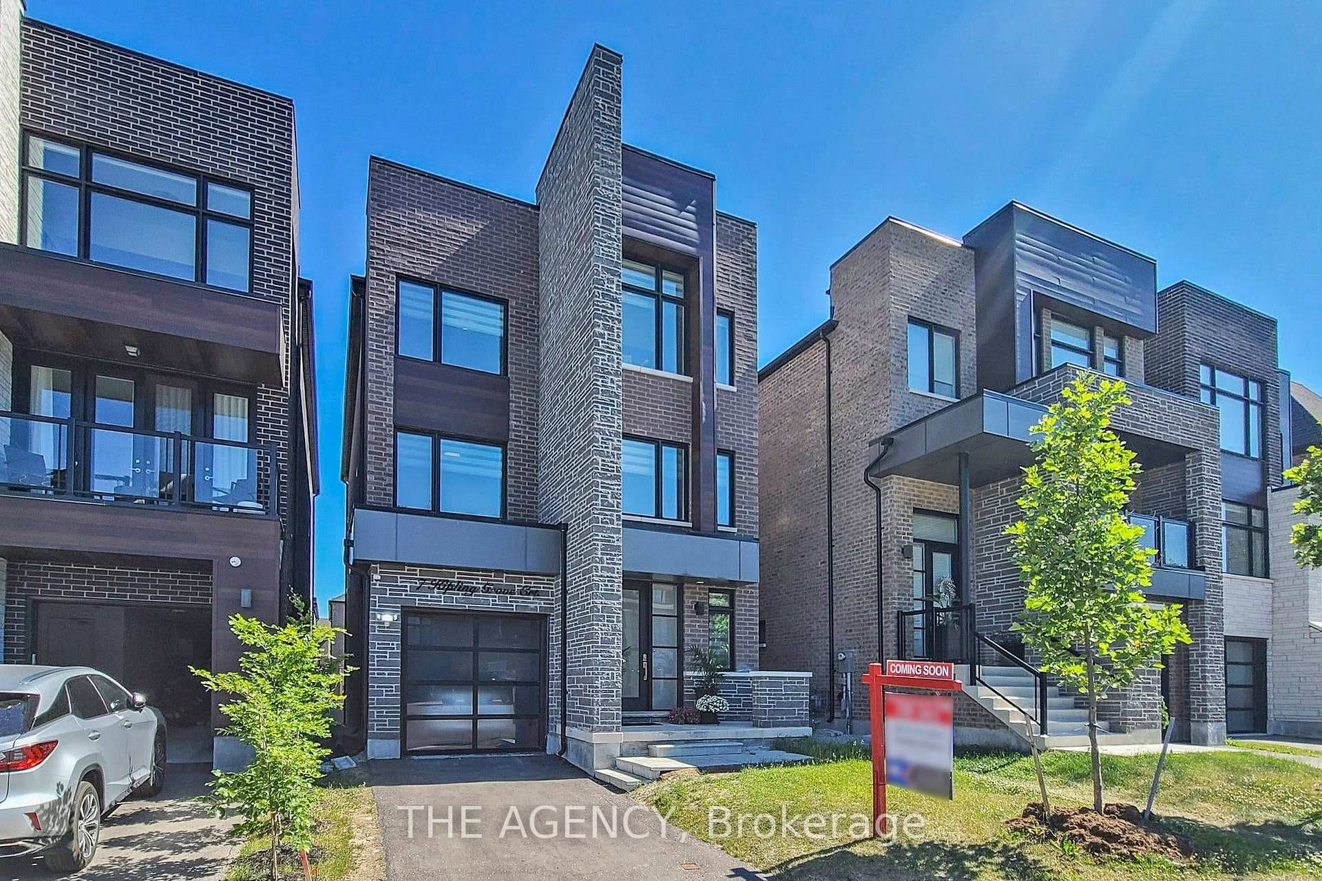 7 Kipling Grove Court photo 1