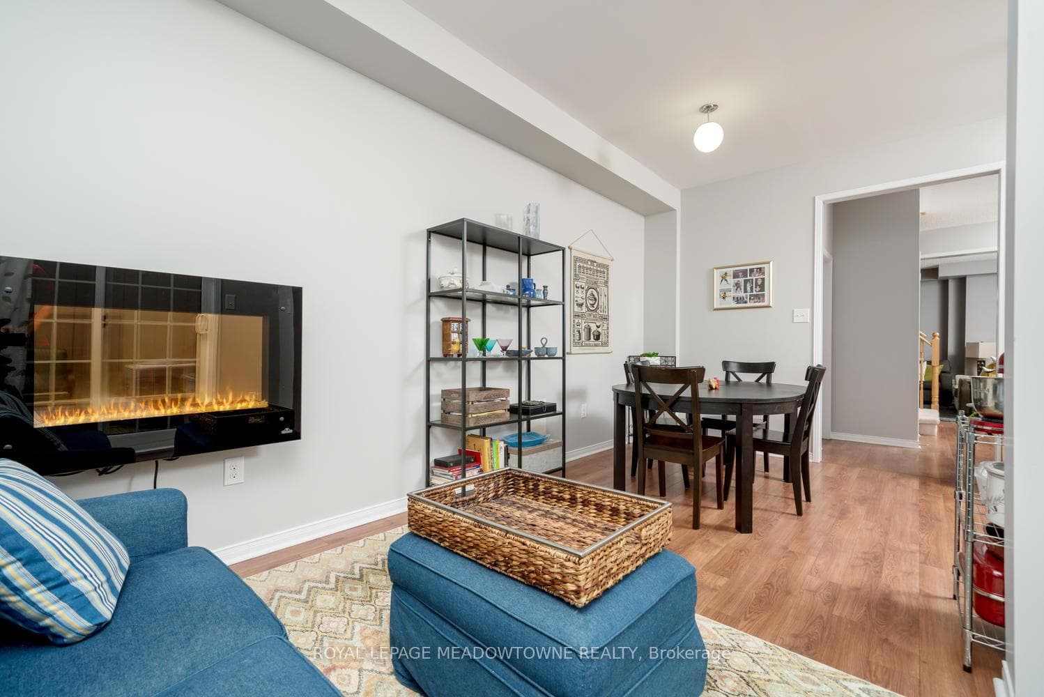 6 Tiffany Lane photo 12