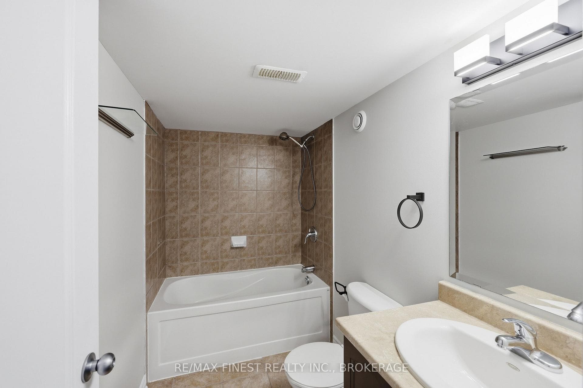 896 Cottonwood Avenue photo 34