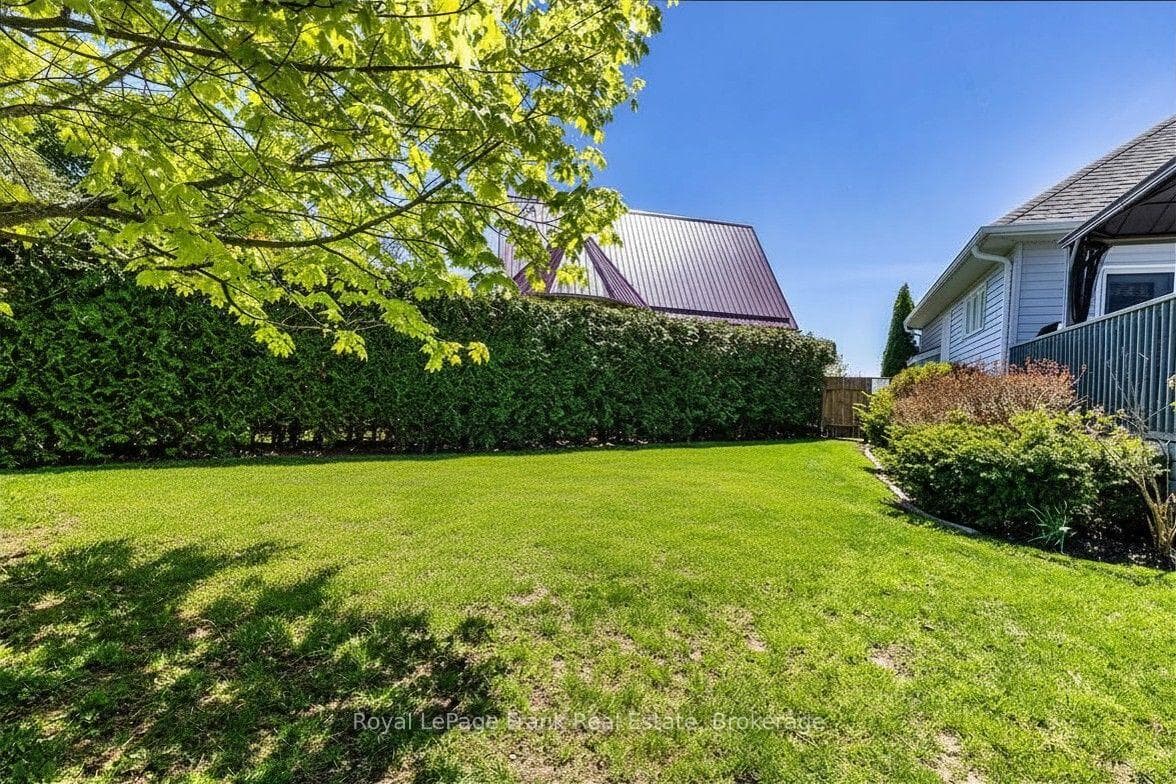 36 Lori Boulevard photo 11