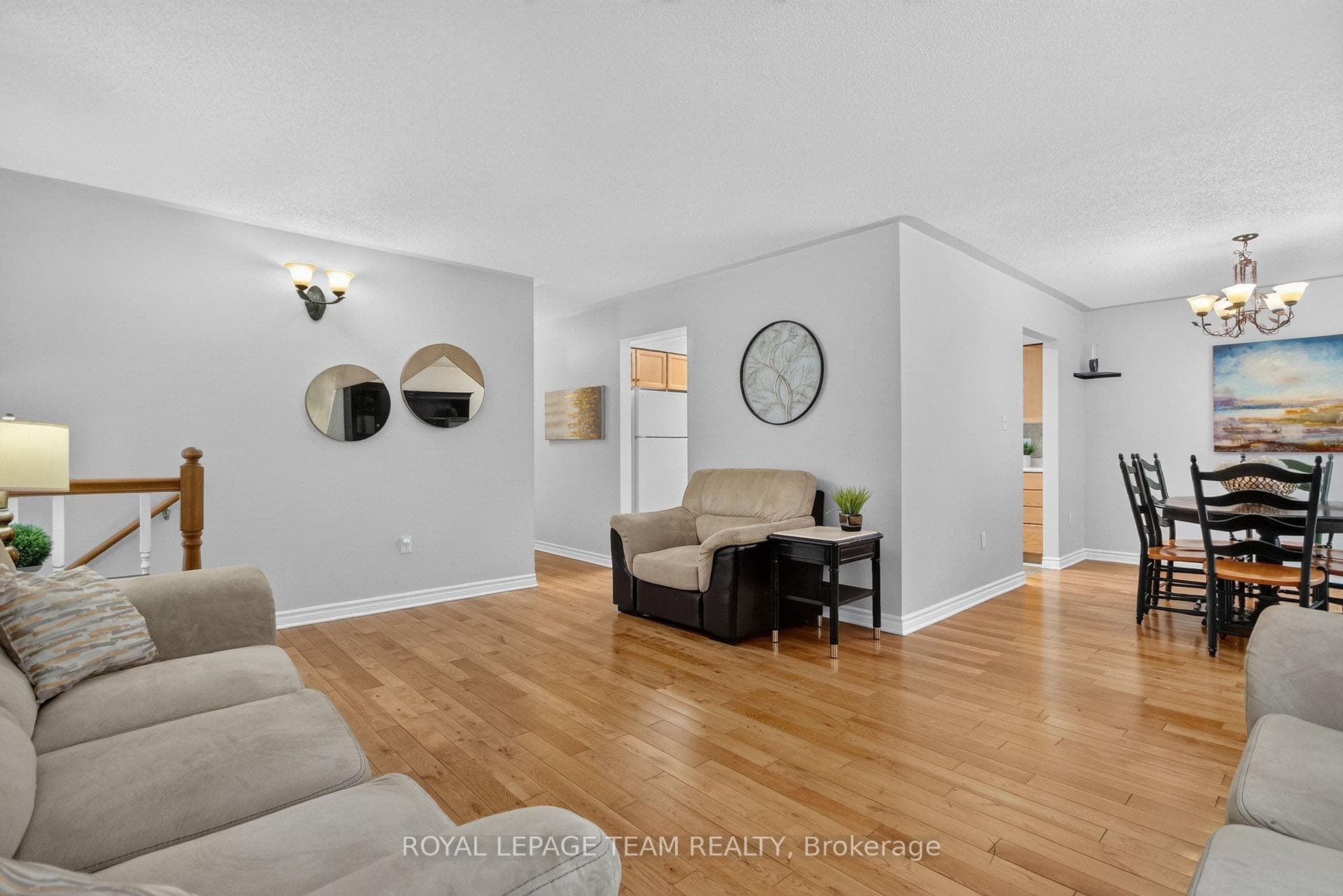 148 CHARLOTTE Street photo 9