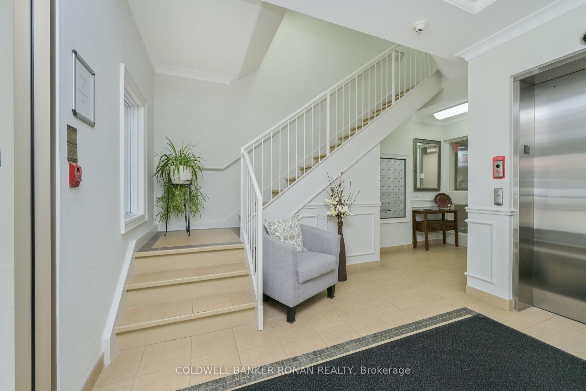 78 Sunset Boulevard Unit 202 photo 25